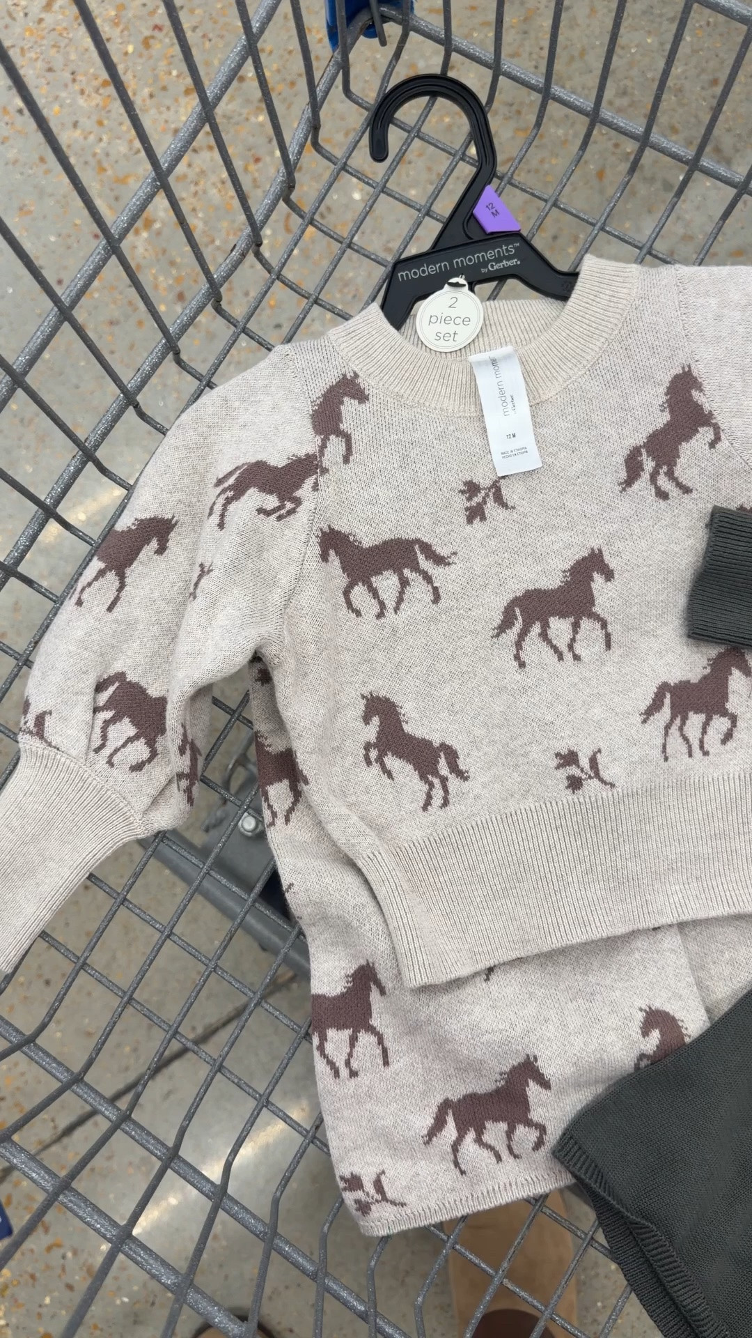The cutest sets for your little ones at @Walmart 💁🏽‍♀️