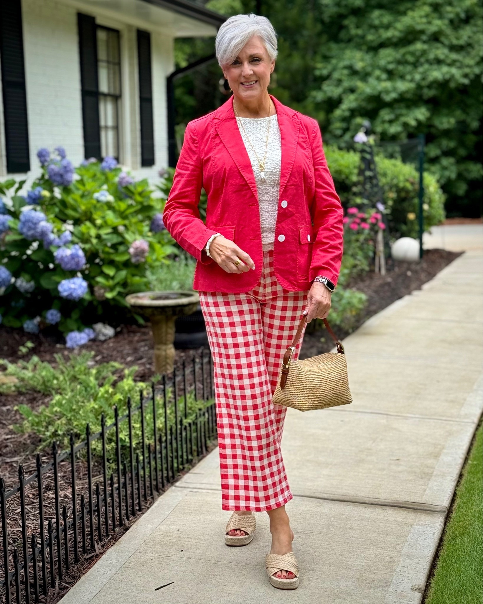 Daily Look ❤️

#LTKootd #LTKOver40 #LTKSeasonal