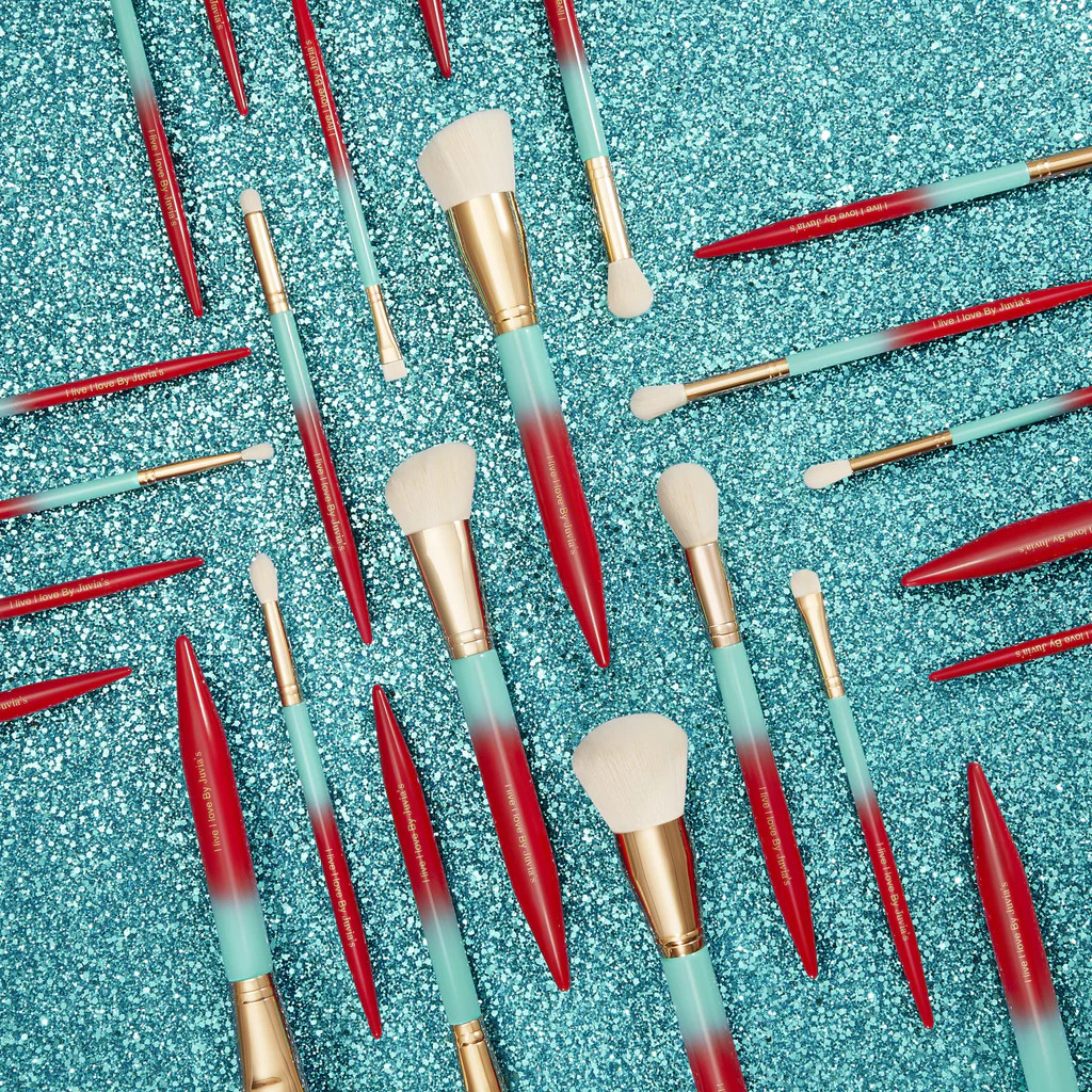 i Live, i Love Pro Brush Set | Juvia's Place
