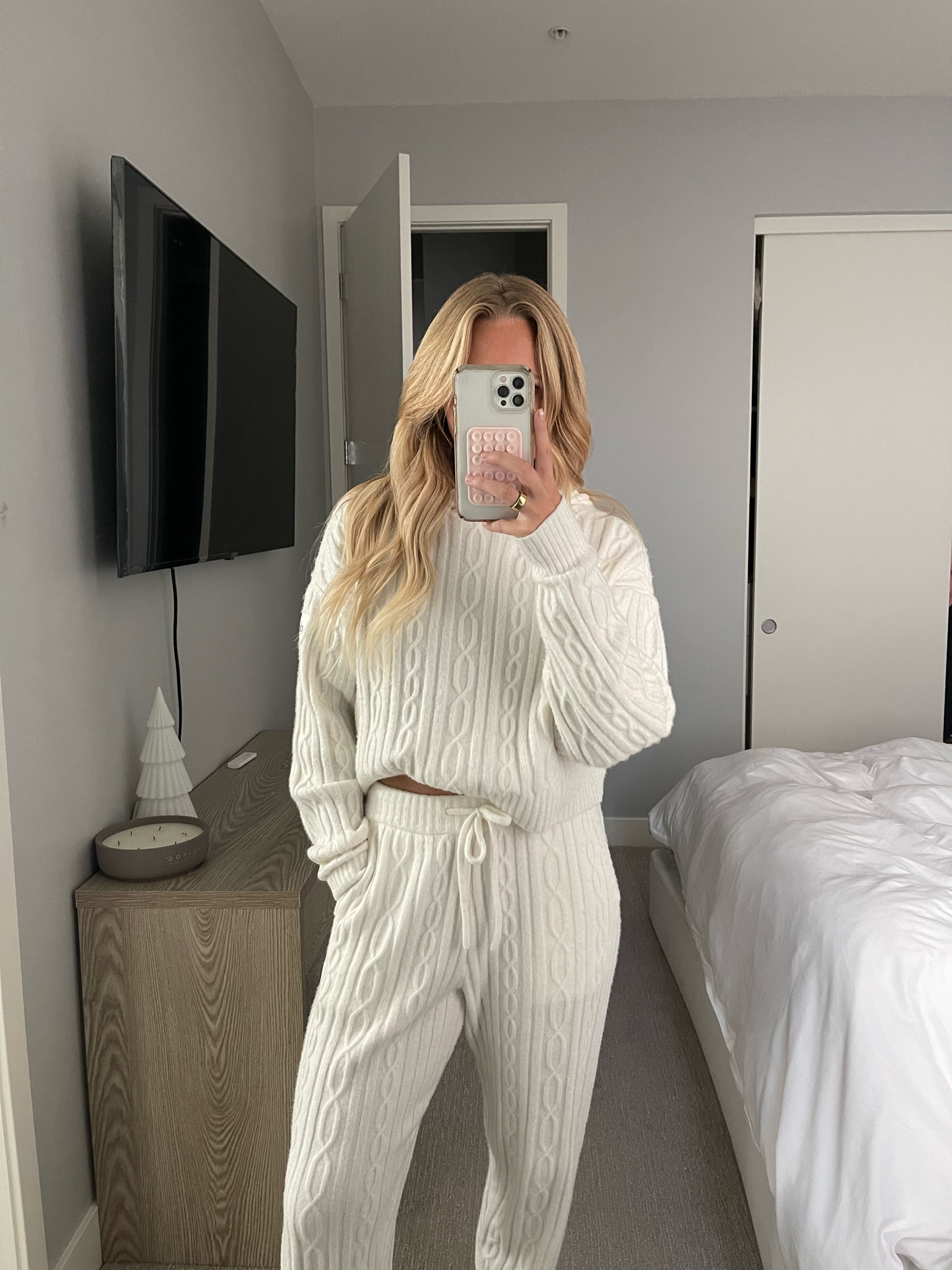 ALO SET