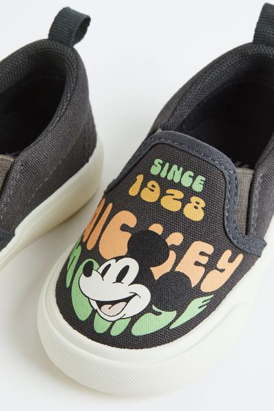Printed Slip-on Shoes | H&M (US + CA)