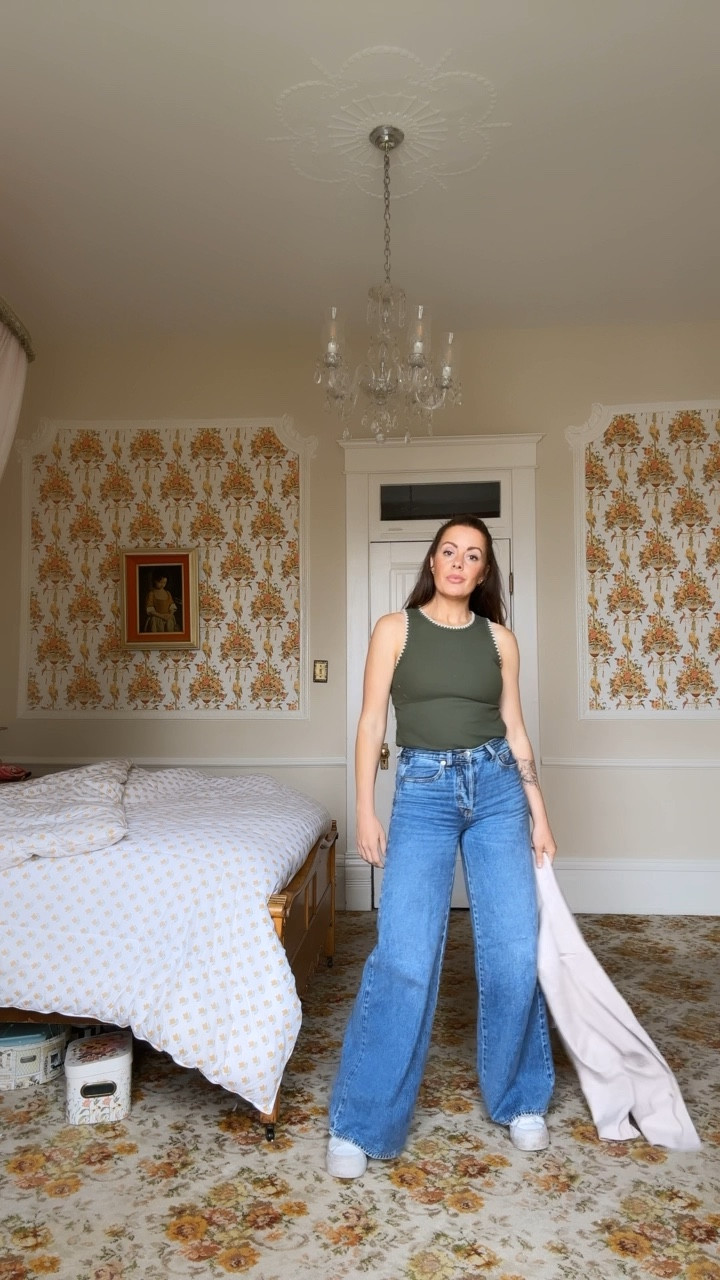 This linen blazer old navy is now a new favorite and staple in my wardrobe ❤️ wearing a size xs 😘 also tank top is in a small and jeans 00 ❤️

#LTKGiftGuide #LTKSeasonal #LTKsalealert