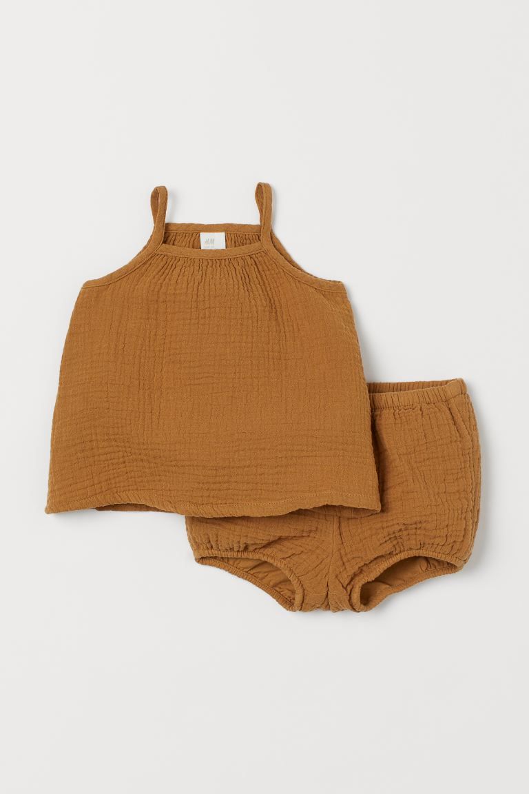 Tank Top and Puff Pants | H&M (US + CA)