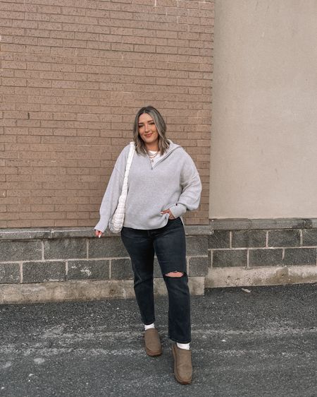 Grey winter OOTD - Obsessed with this aerie sweater! So comfy and comes in a bunch of colors. Runs oversized, wearing M

Neutral winter outfit, midsize style


#LTKSpringSale #LTKstyletip #LTKmidsize