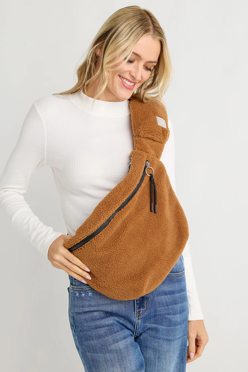 FP Movement Overachiever Sherpa Sling Bag | Social Threads