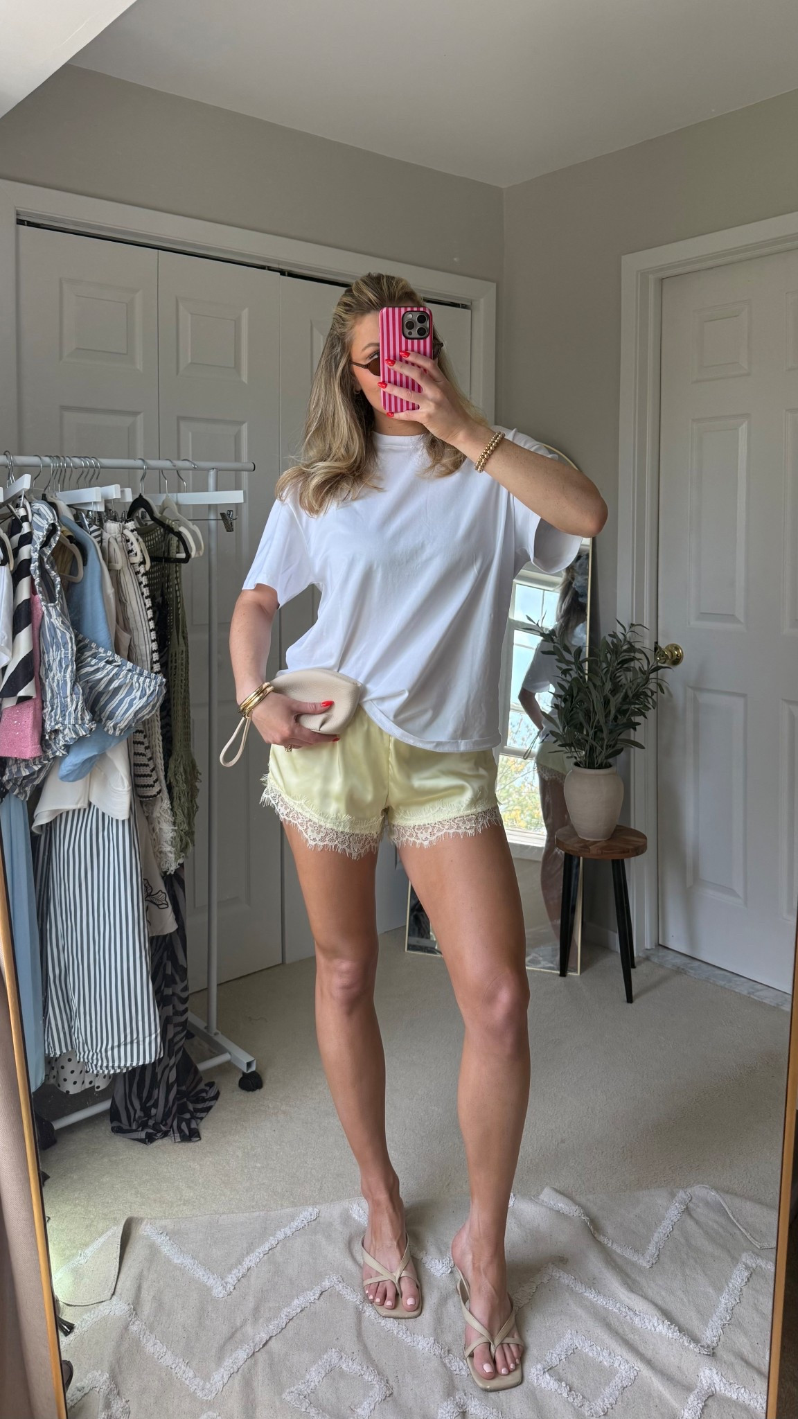 Spring summer lace shorts outfit 

#LTKootd