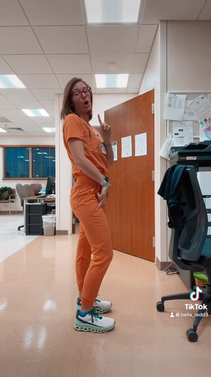 Papaya Figs Scrubs & Monster Ons👟

#LTKWorkwear #LTKActive #LTKFitness