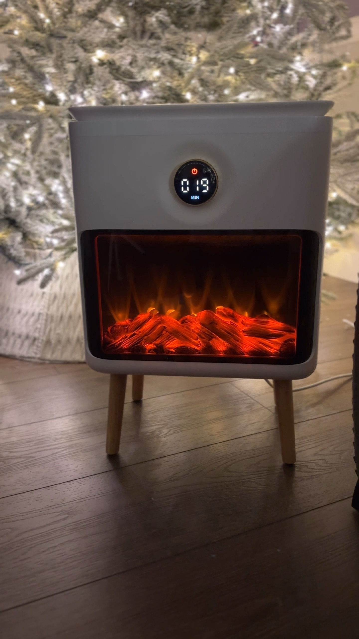 The coziest towel warmer & I’m officially obsessed!! 😍
If you’ve been craving extra cozy vibes this holiday season this towel warmer is everything✨
It looks beautiful in any space & keeps your towels & blankets warm & ready. The simplest upgrade that feels like pure luxury on a cold day. Would make a great gift for a loved one 🙌🏼

Comment “Warm” to get the link sent straight to your inbox 🫶🏻




















.
.
.
.
.
.
#holidayseason #holidaydecor #christmasdecor #cozychristmas #christmasgiftideas #christmasgifts #holidaygiftideas 

#LTKSeasonal #LTKHoliday #LTKGiftGuide