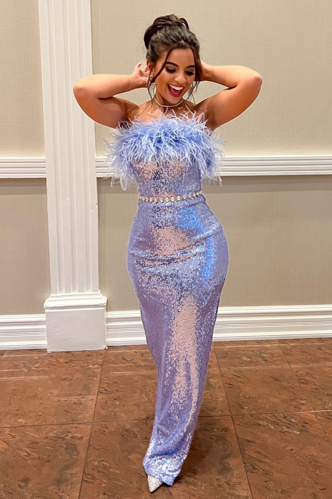 Sequins and feathers truly make a girl shine, don't they? This outfit exudes old Hollywood glamour, perfect for stealing the spotlight at a gala, or any other classy event. It's a surefire way to make heads turn and leave a lasting impression!

#LTKU #LTKstyletip #LTKparties