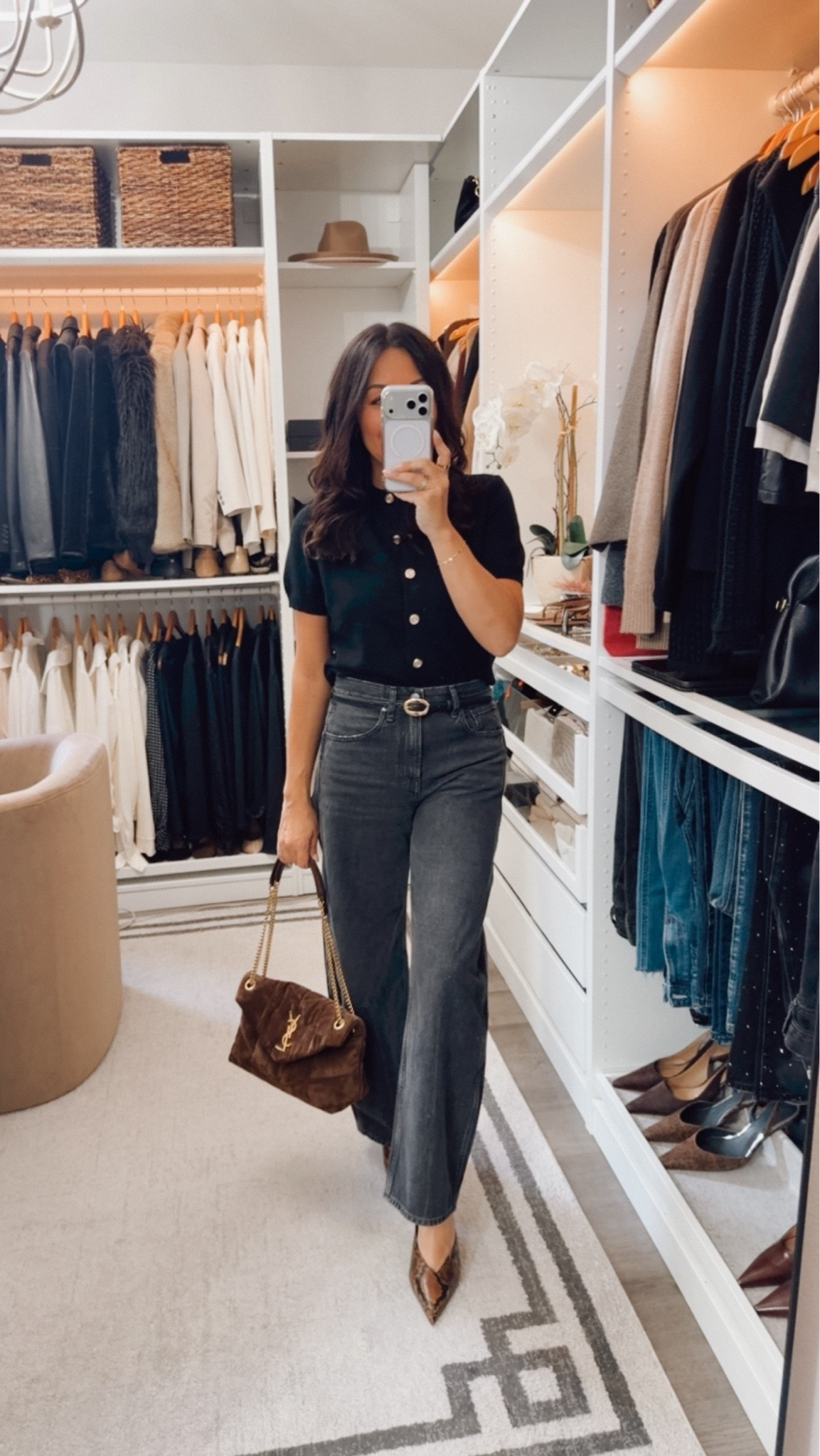 Top is an Amazon find - wearing a small, fits a tad big- has a relaxed fit 
Jeans are TTS wearing a 26

#LTKootd #LTKOver40