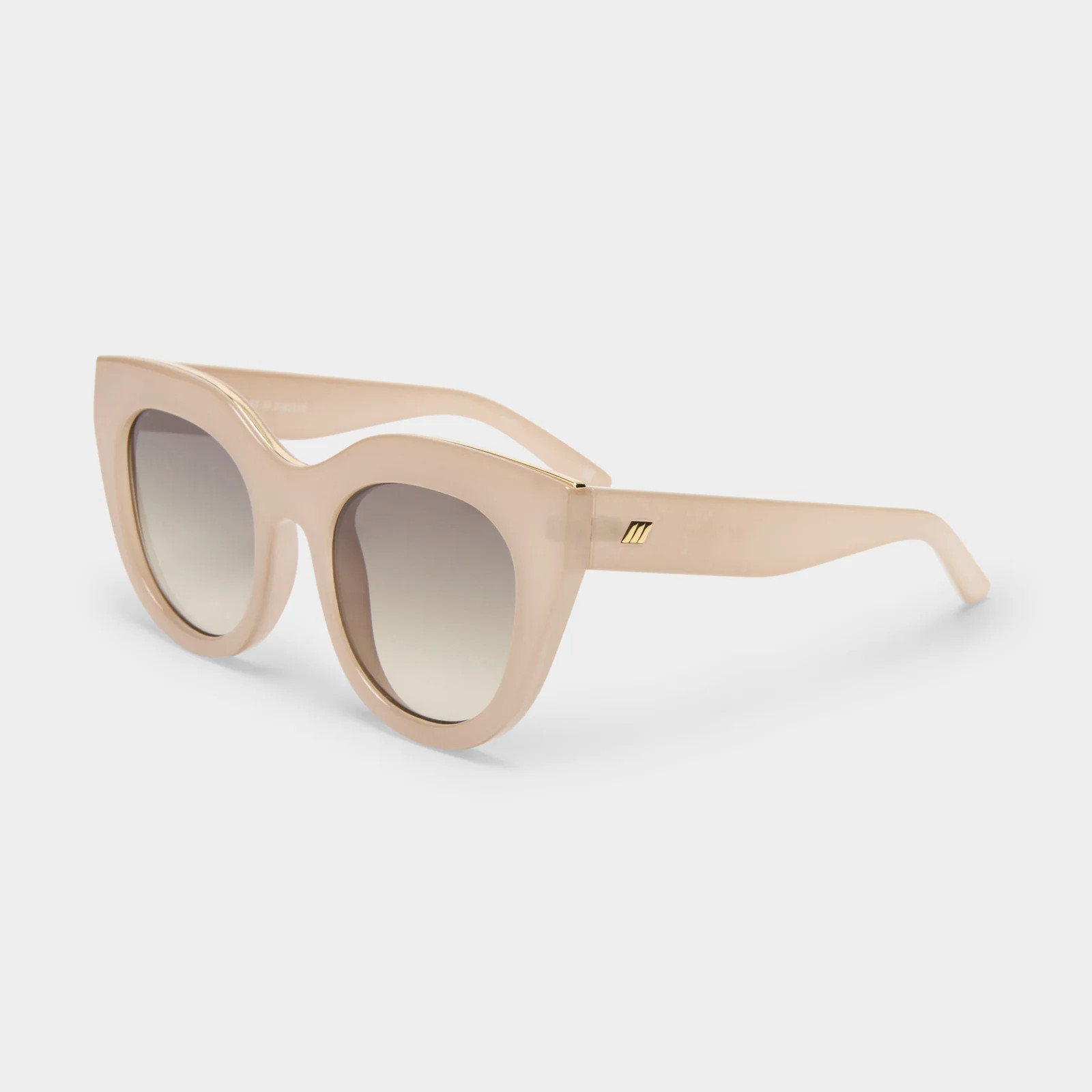 AIR HEART | OATMEAL




 4.9 Rated 4.9 out of 5 stars296 ReviewsClick to scroll to reviews {"aver... | Le Specs (US)