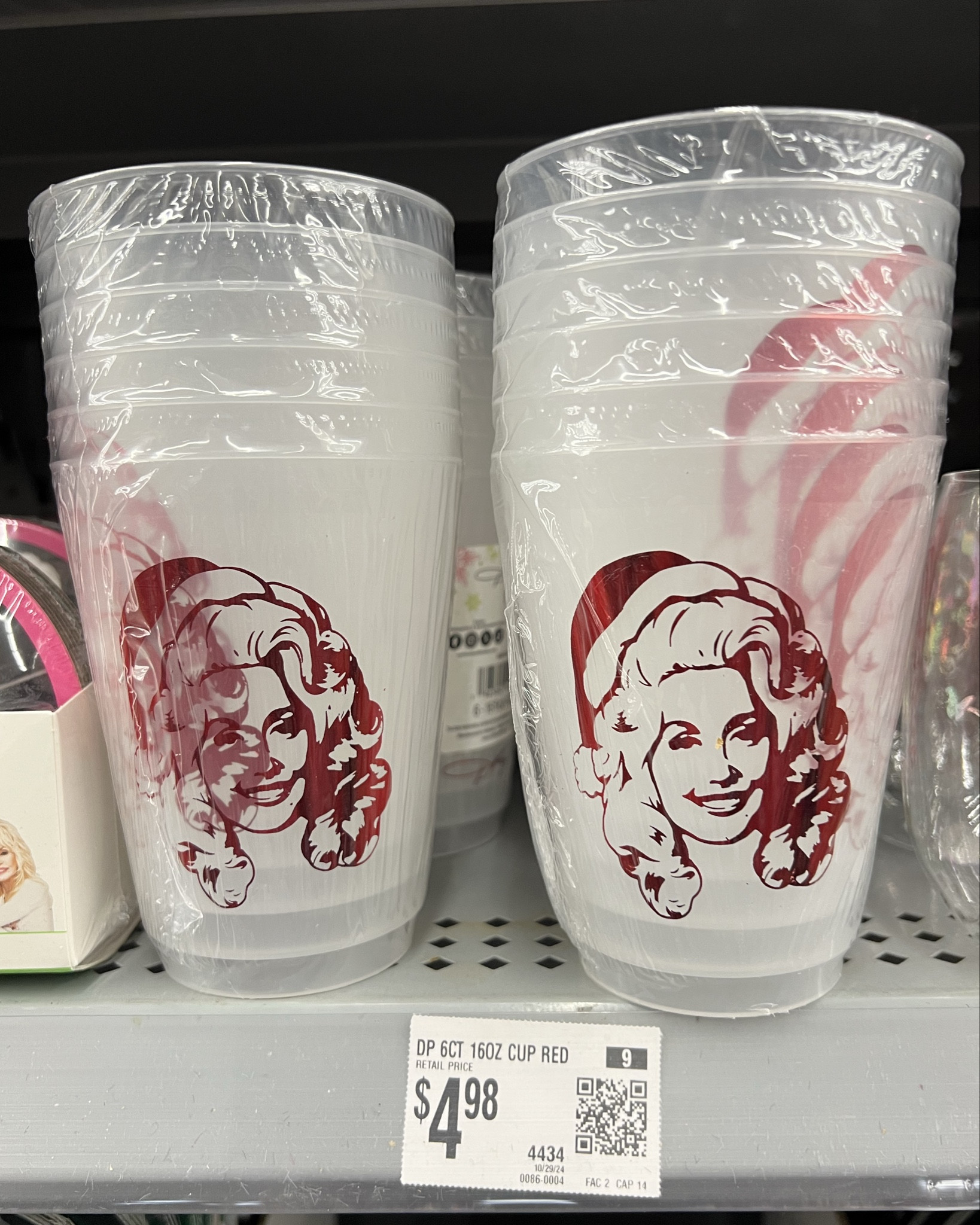 Walmart Dolly Porton Christmas party drinkware

Christmas party, Christmas party ideas, Walmart, cups, drinkware, napkins, party trays, Walmart finds 

#LTKSeasonal #LTKFindsUnder50 #LTKHoliday