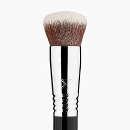 F82 Round Kabuki™ Brush | Sigma Beauty