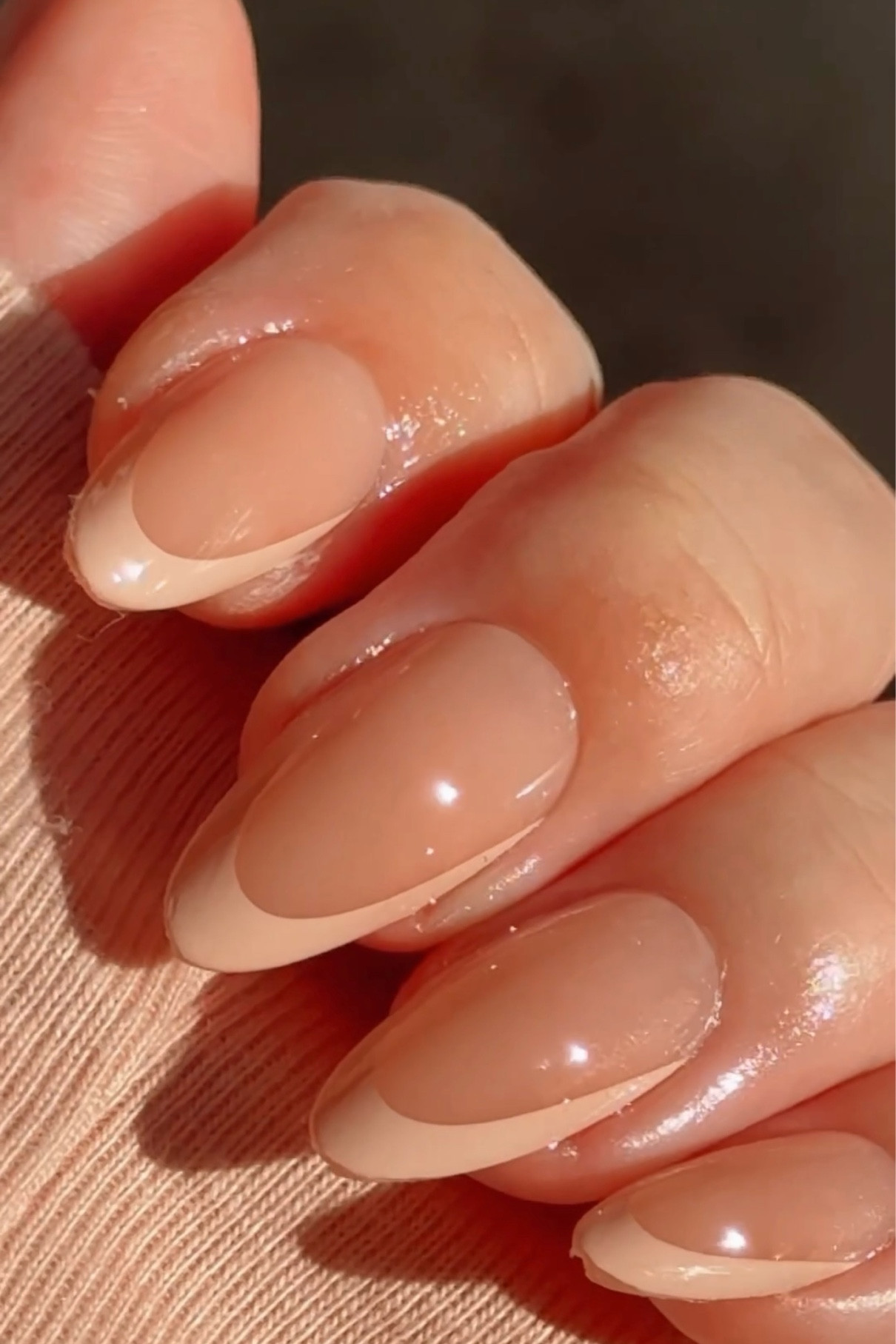 The French tip nail set comes with 5 different color options! 

Press on nails • Amazon finds • how to • nail inspo