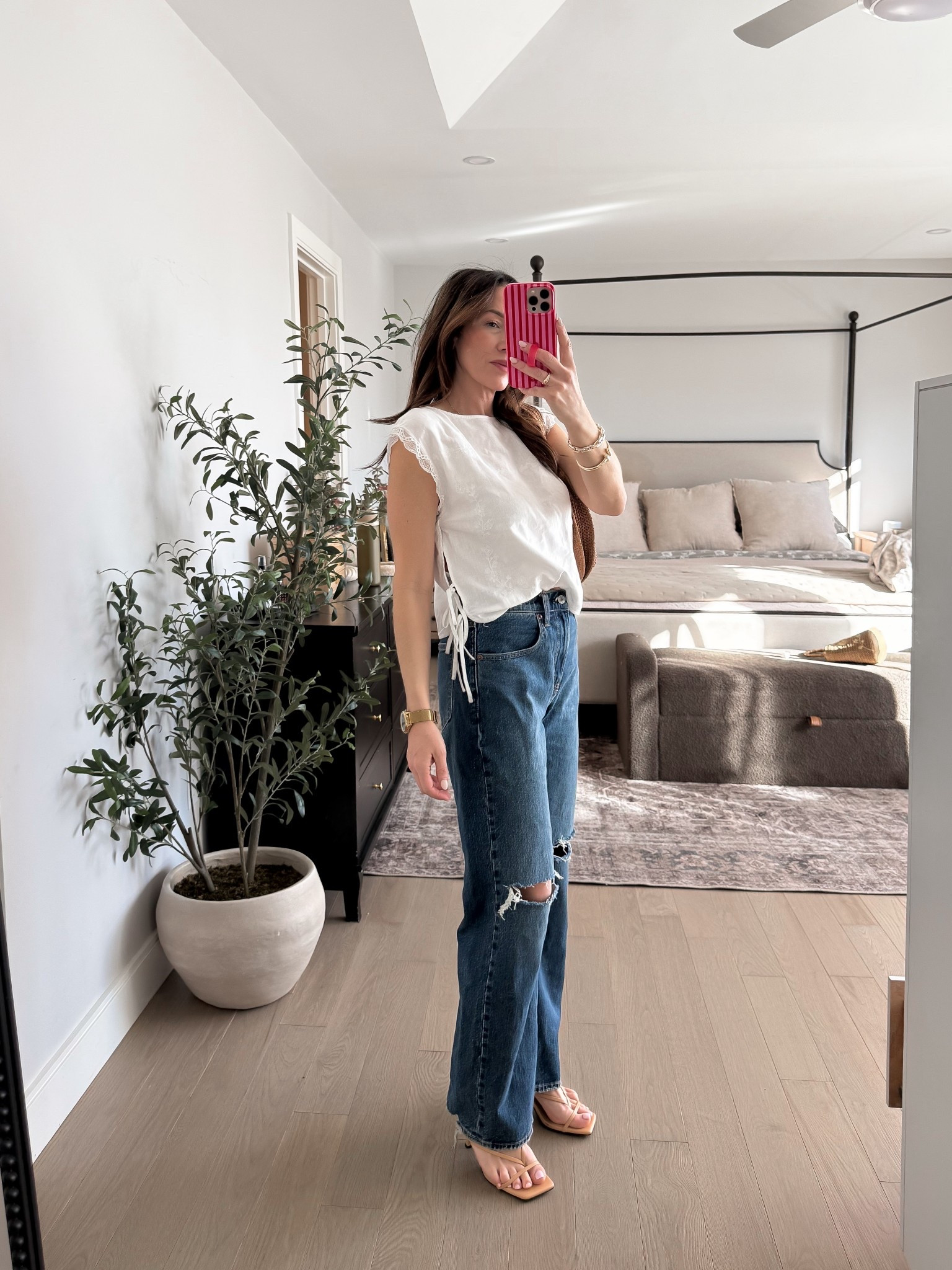 Target style spring is soo good. I love this top it’s only $25 and comes in 3 colors 
Target finds


#LTKSeasonal #LTKPetite #LTKootd