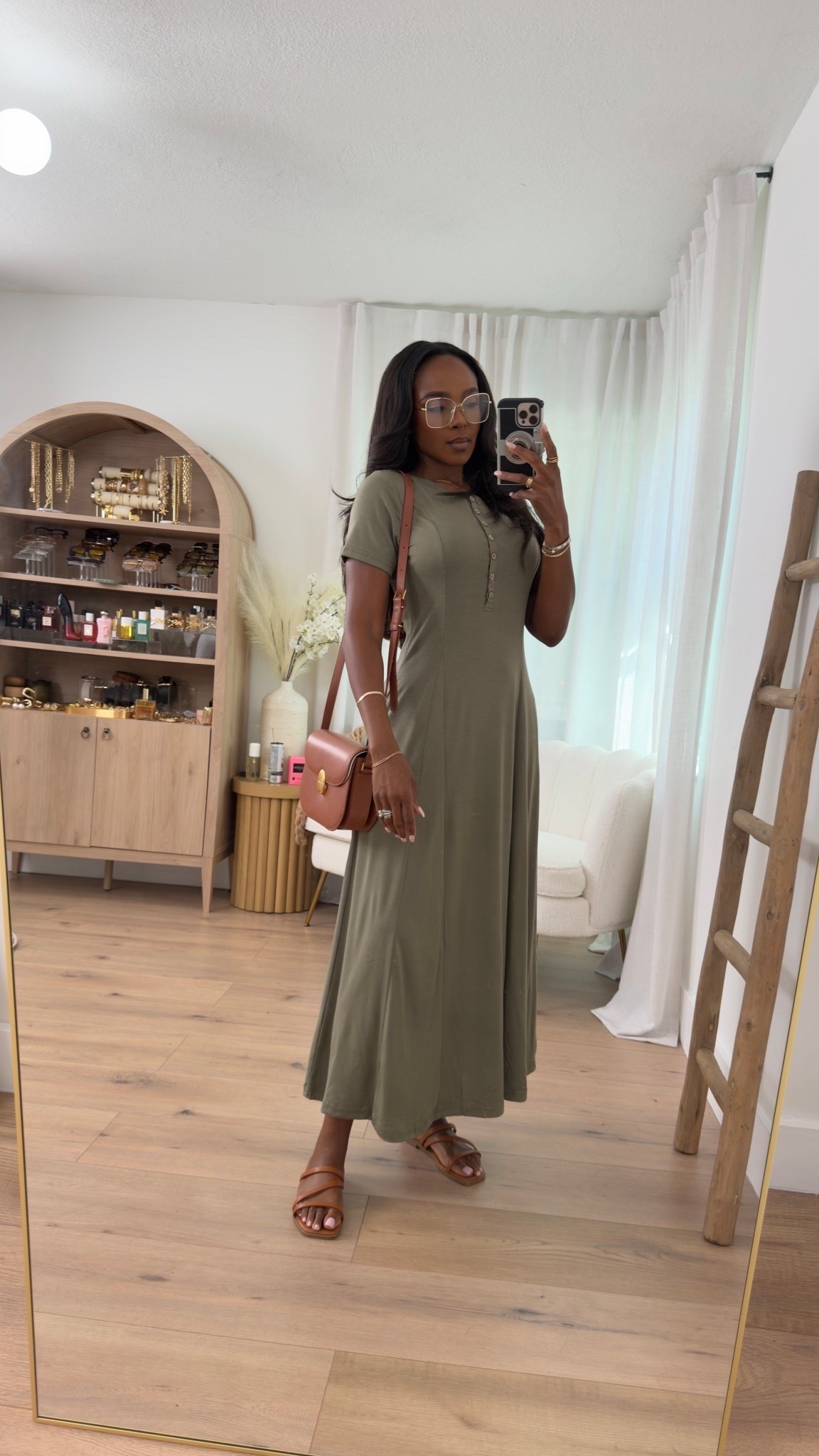 Scroll to shop this effortless everyday dress.

Perfect for errands, casual days, or easy throw-on-and-go outfits that still look put together.

📏 Measurements: 5’4”, 140 lbs, 34D bust, 27” waist, 40” hips

Follow me on Instagram and YouTube @kirasfashionfinds

#LTKootd #LTKgrwm #LTKU