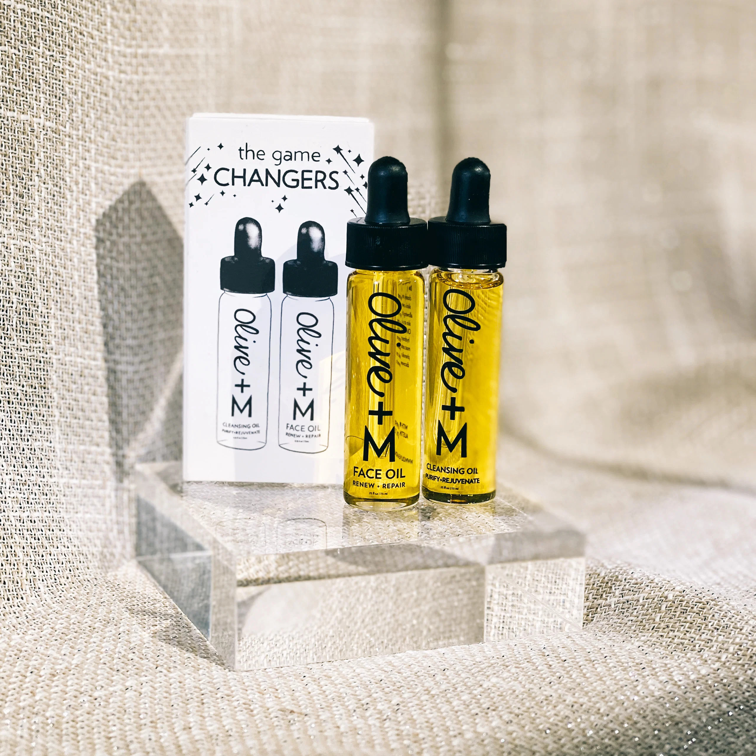 The Game Changer Set: Introduction · Deluxe sample sizes | Olive + M