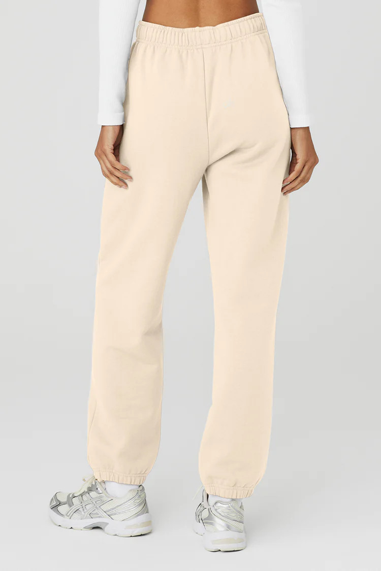 Accolade Sweatpant | Alo Yoga (US)