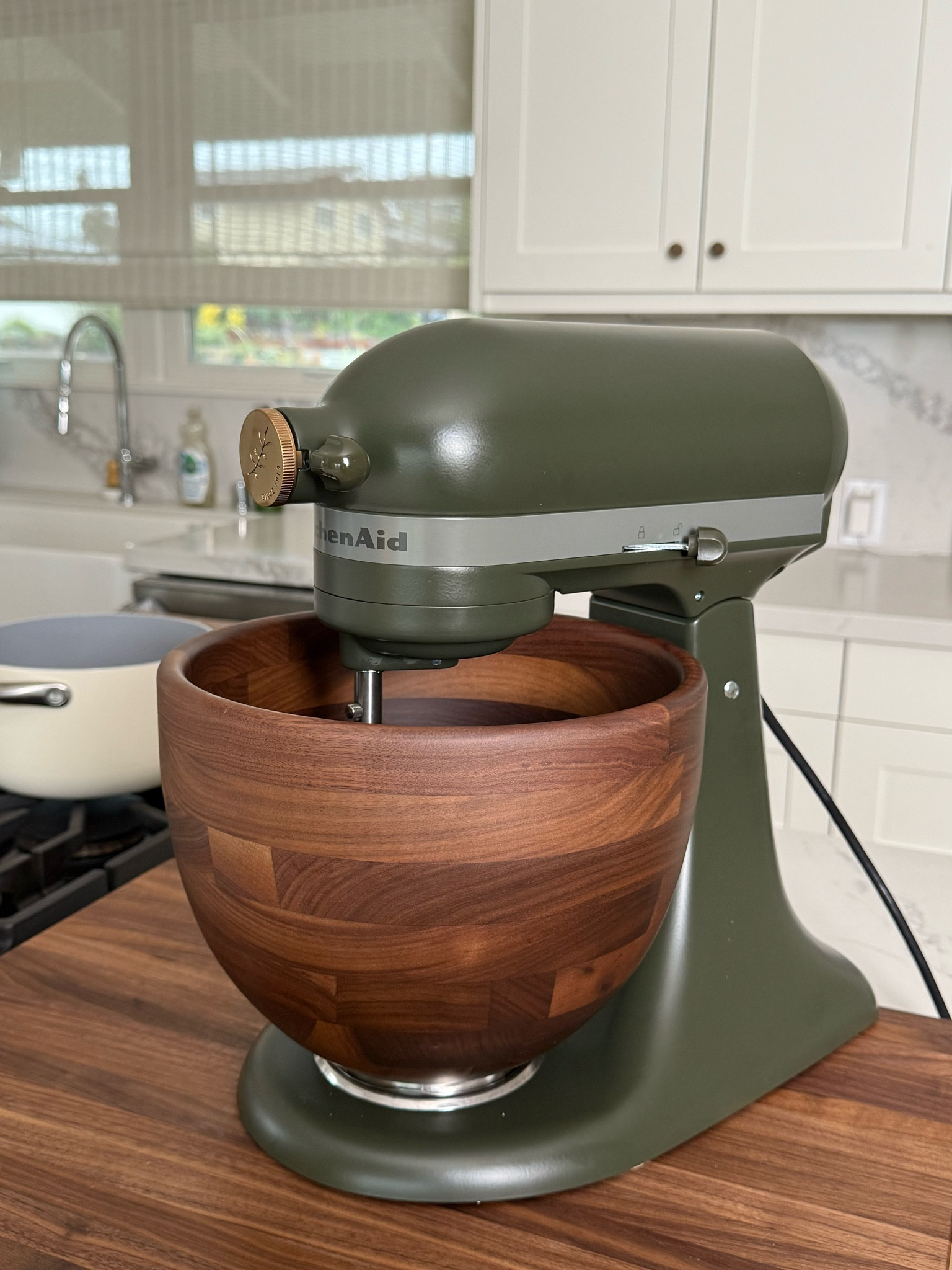 In love with my new mixer from KitchenAid! 

#LTKCyberWeek #LTKHoliday #LTKGiftGuide