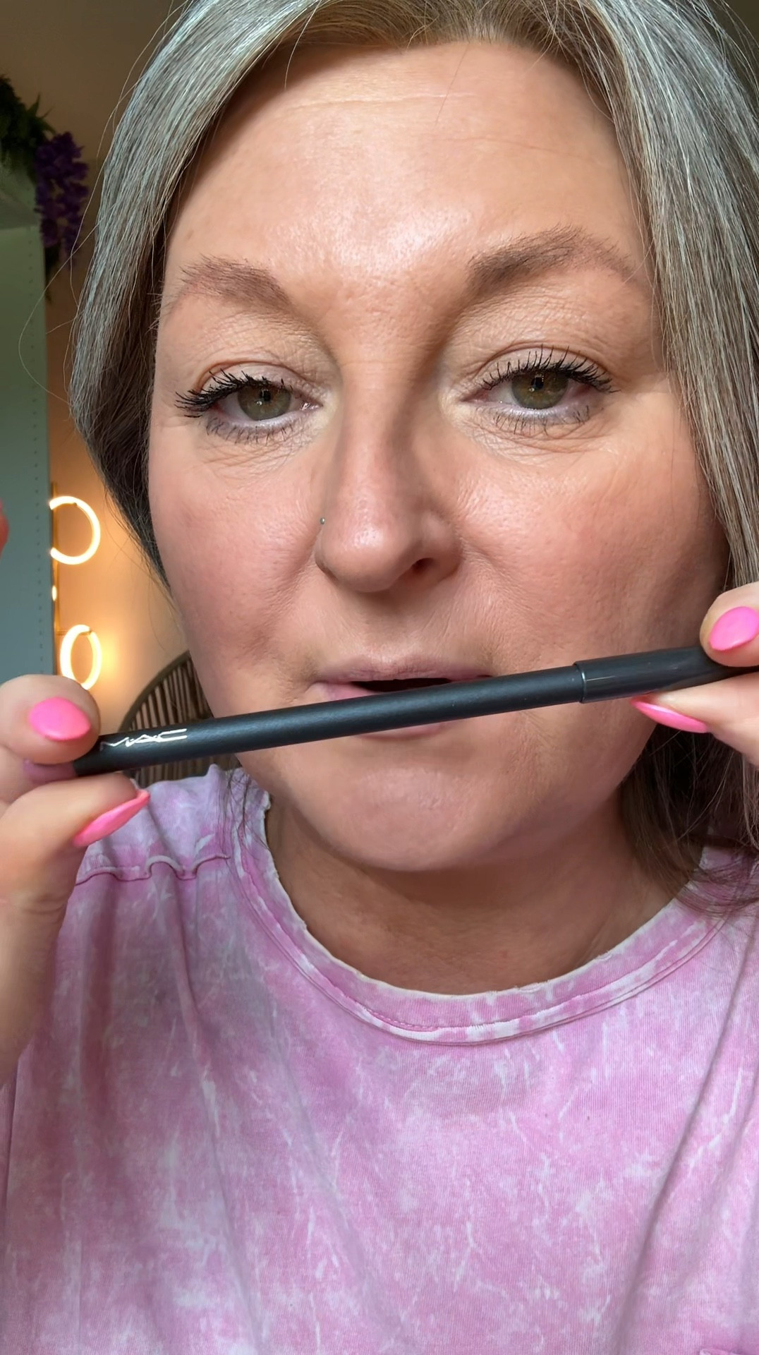 This cool-toned pink combo from MAC Cosmetics is EVERYTHING 💗
icy, crisp, and so flattering… I literally cannot get over this lip
Thin lip besties… this one just hits different 👀

#ThinLipBestie #ThinLipBestieApproved #LipCombo #CoolTonedMakeup #MakeupOver40

#LTKselfcare #LTKOver40 #LTKBeauty