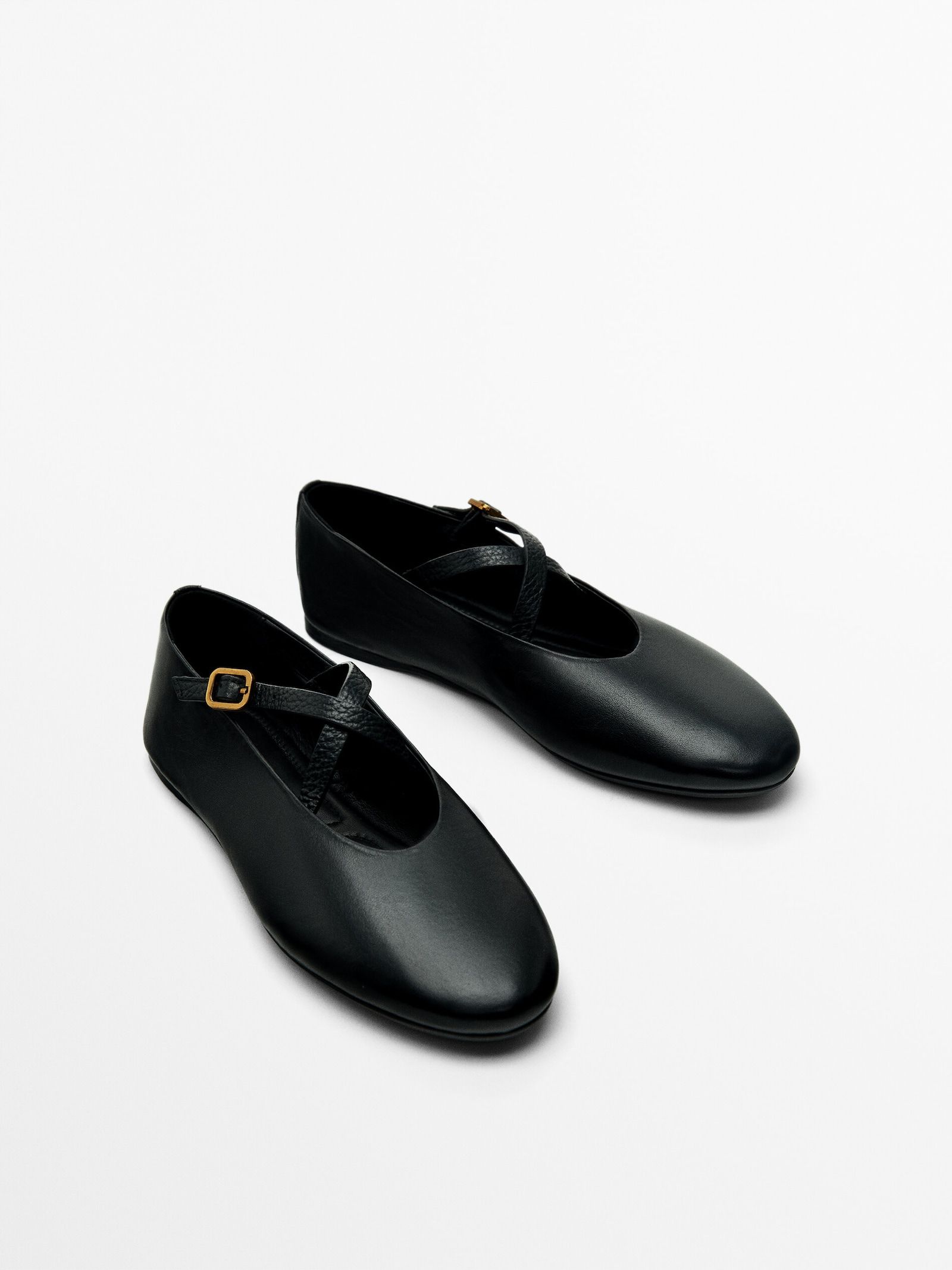 Ballet flats with crossover straps | Massimo Dutti UK