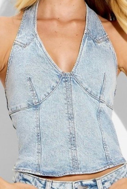 obsessed with the denim this season

#LTKmomlife #LTKootd #LTKgrwm