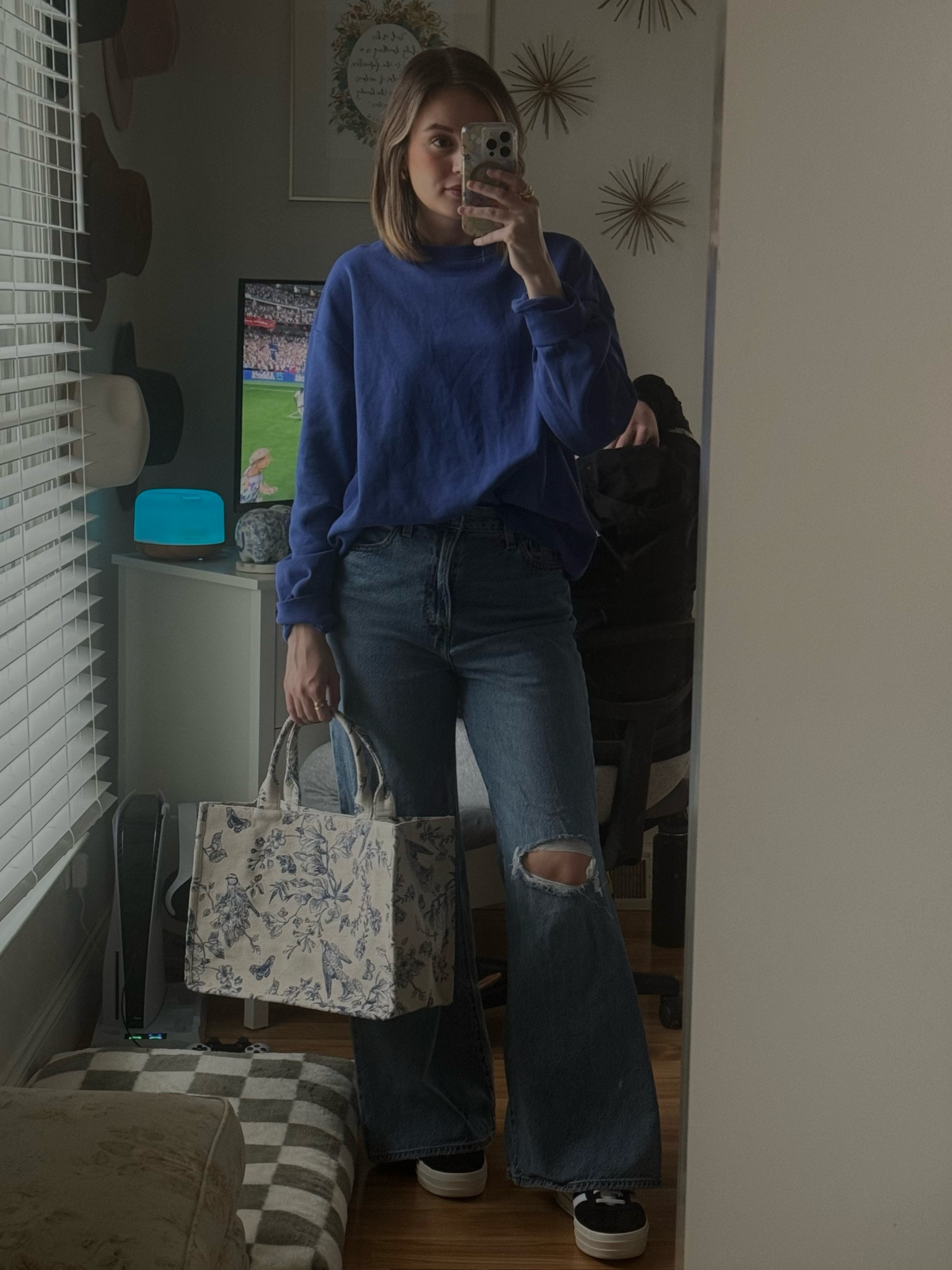 This tote bag is EVERYTHING! Perfect for work, brunch dates, & lake days🤩✨ Sold out right now, but I linked similar styles! 

#LTKfindsunder50 #LTKstyletip #LTKfindsunder100