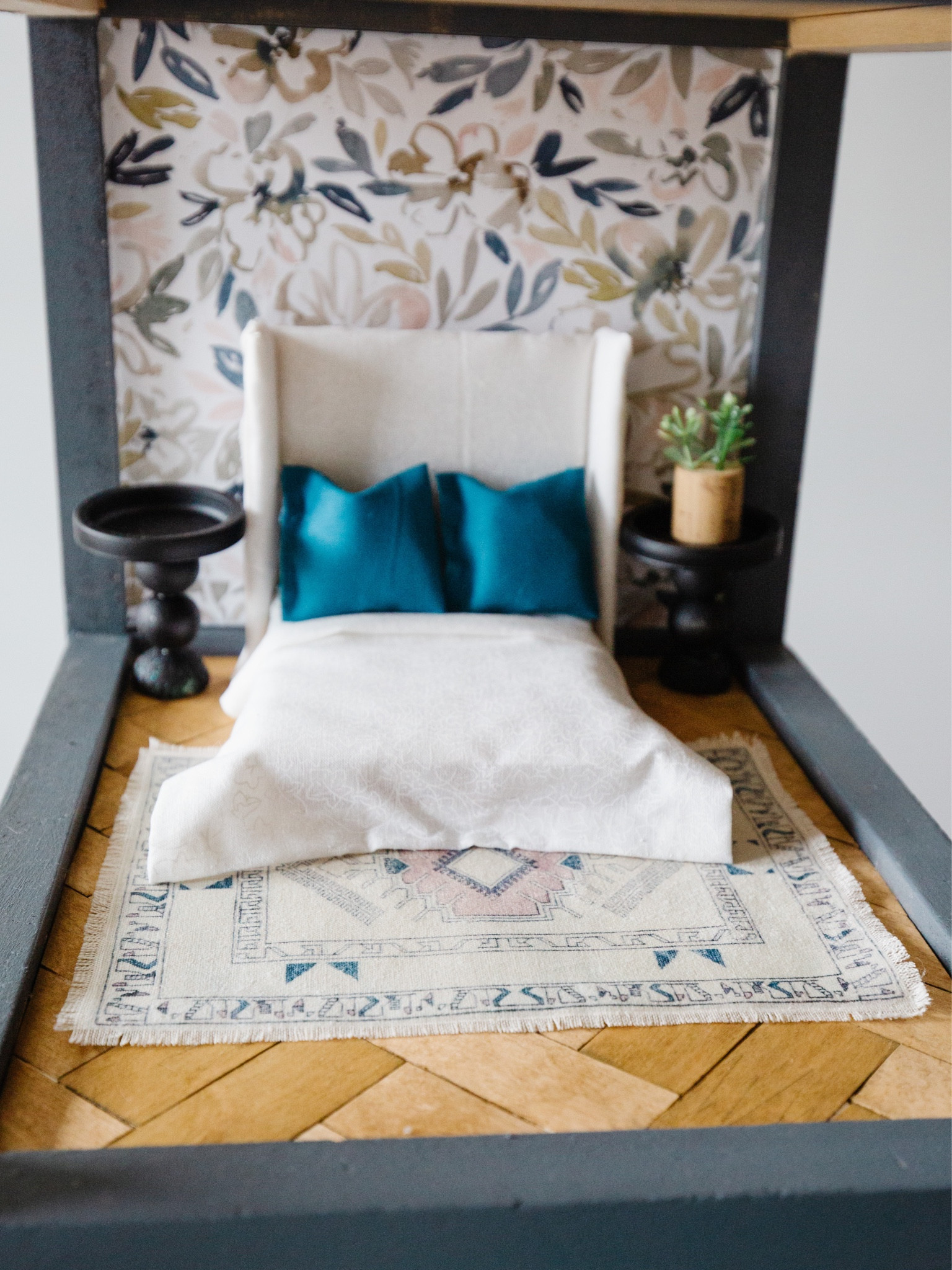 DIY Dollhouse rug using heat transfer vinyl

#LTKkids