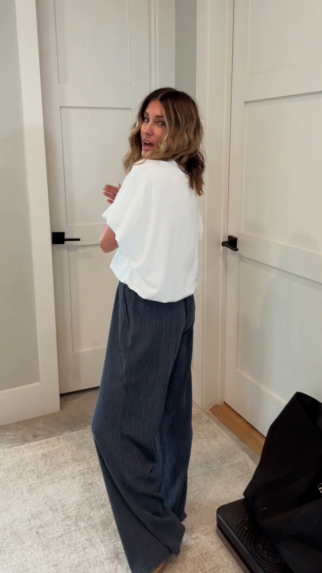 Sooo good and SO versatile!! Wearing size small. Great for casual days or easy to dress up!💃🏻🙌🏼




#LTKdayinmylife #LTKgrwm #LTKootd