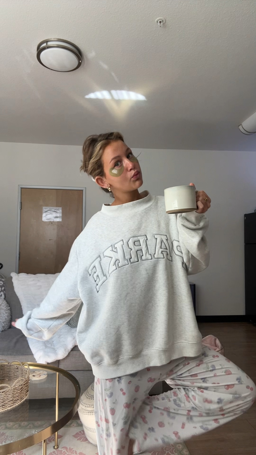 morning ootd ( DJERF AVENUE PJ BOTTOMS) 

#LTKSeasonal