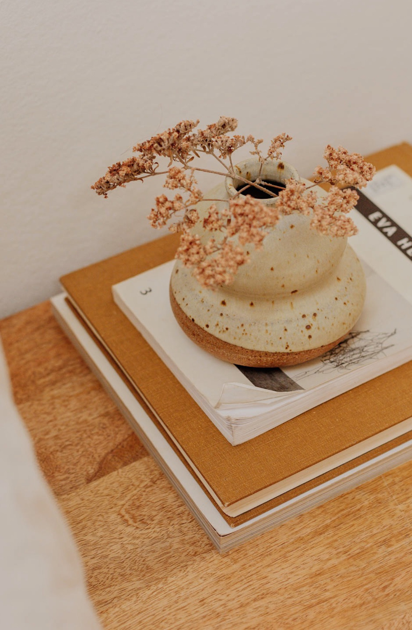 Pottery lovers! 🏺❤️ Here’s some holiday gift ideas for people who love and appreciate pottery / ceramics 🤗 home decor lovers - handmade - home accessories - vases - bowls - coffee mugs

#LTKGiftGuide #LTKhome