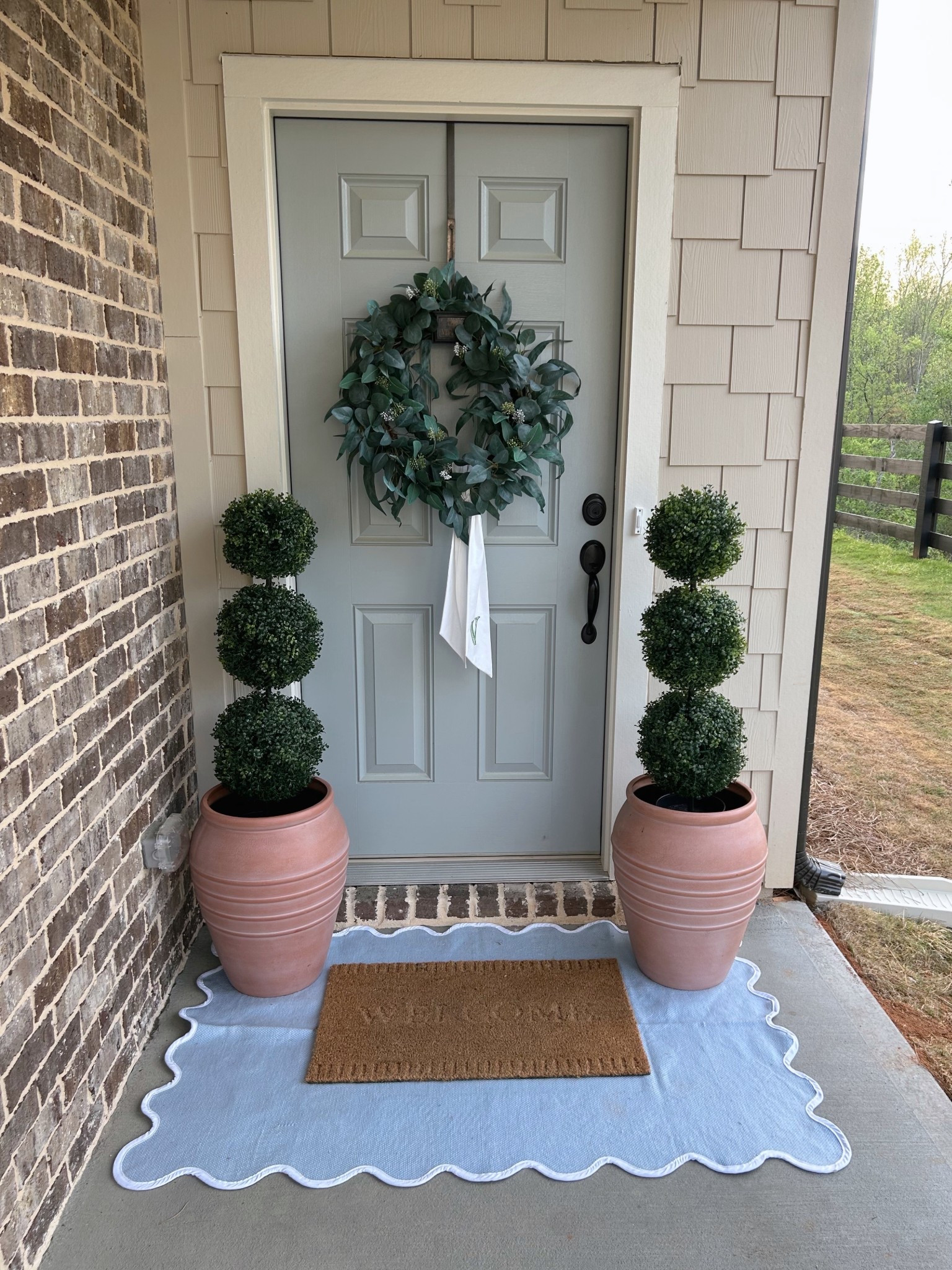 front porch is coming together 🤍🏡

#LTKSaleAlert #LTKSeasonal #LTKHome