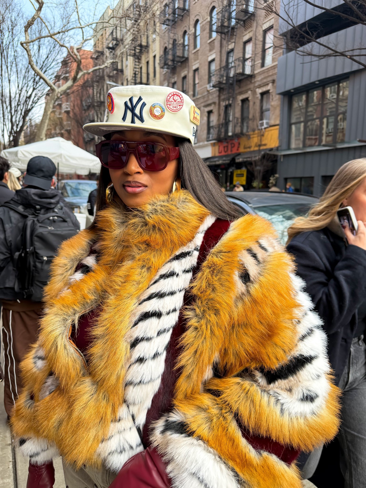 The perfect faux fur for NYC 🚕🍎🔥🤍✨

#LTKgrwm #LTKNYFW #LTKSaleAlert