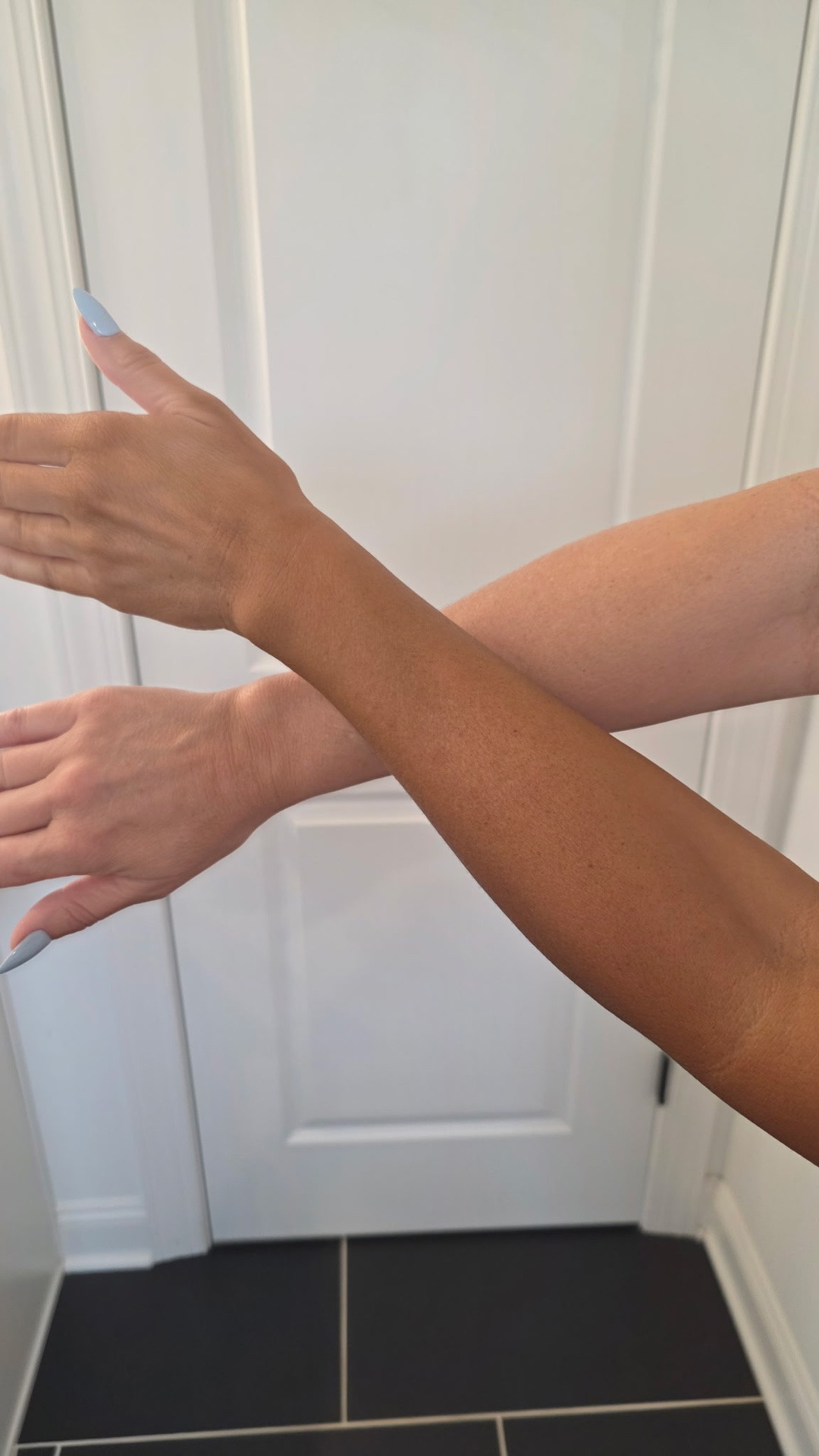 Check out this new self tanner by @getintothelimelight . @holliewdwrd partnered with them and created the most amazing very dark perfect bronze color! And the best part it is an express formula so you apply it and rinse off after two hours. I’m obsessed already and I haven’t even rinsed it off yet!

#SelfTanner #IntoTheLimelight #ReadyForSummer

#LTKmomlife #LTKBeauty #LTKOver40