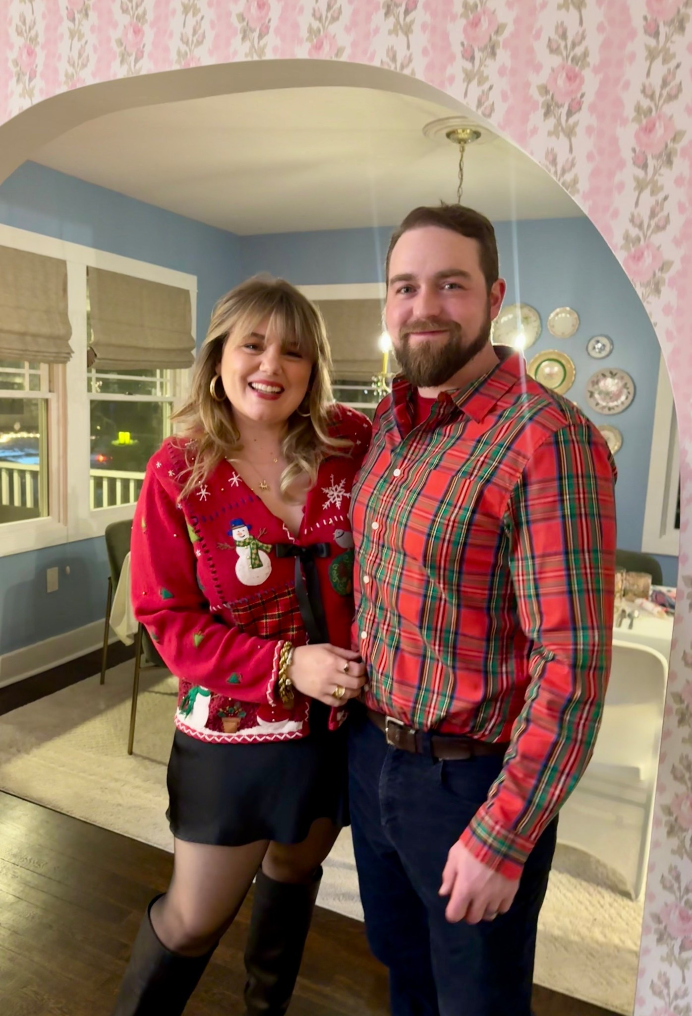 Couples holiday outfits. 

#LTKPlusSize #LTKdayinmylife #LTKHoliday