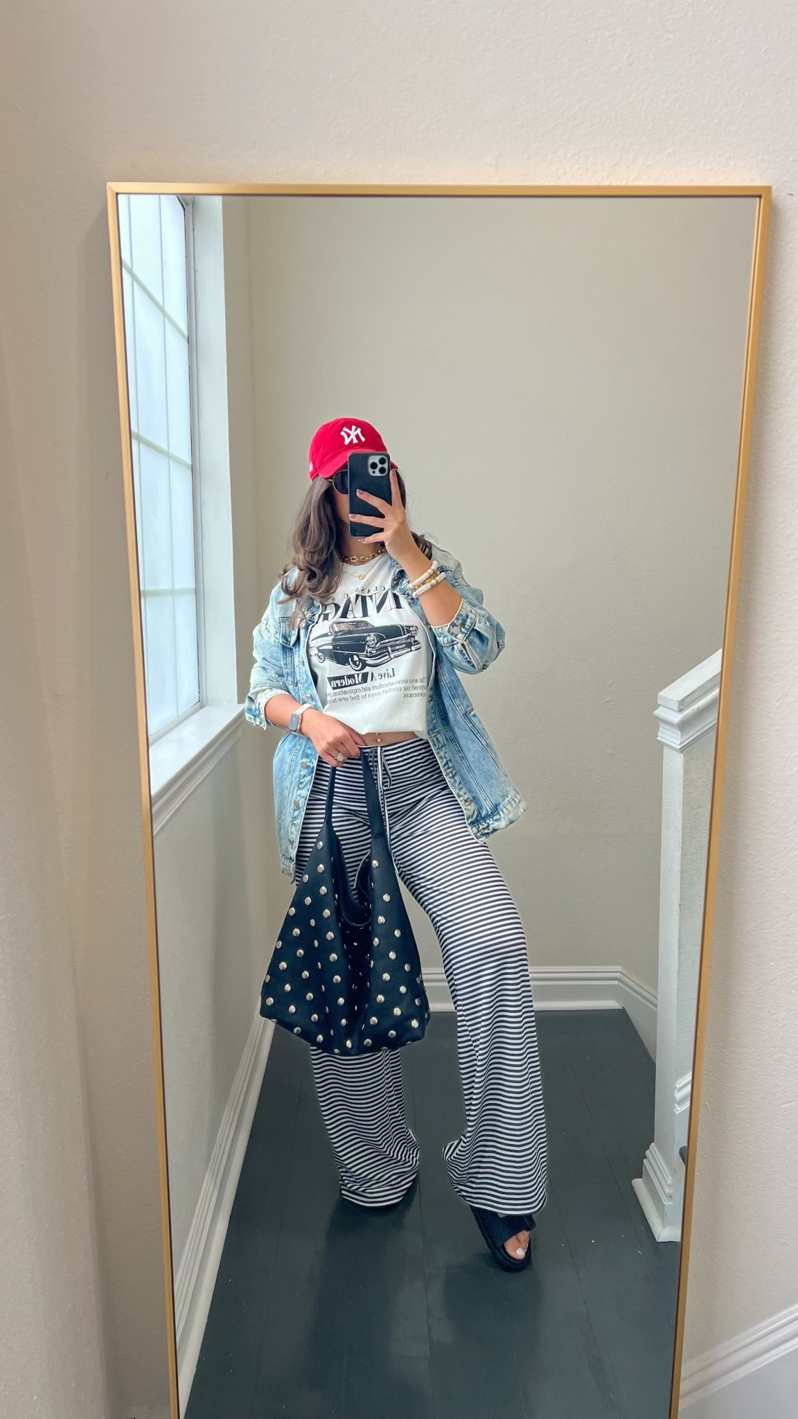 Amazon lounge pants outfit. Size medium. Low waisted, should’ve got large 

#LTKMidsize #LTKSeasonal #LTKootd
