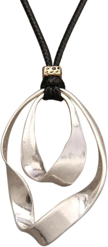 Boho Necklaces for Women Chunky Circle Necklace Layered Boho Circle Leather Choker Necklace Long ... | Amazon (US)