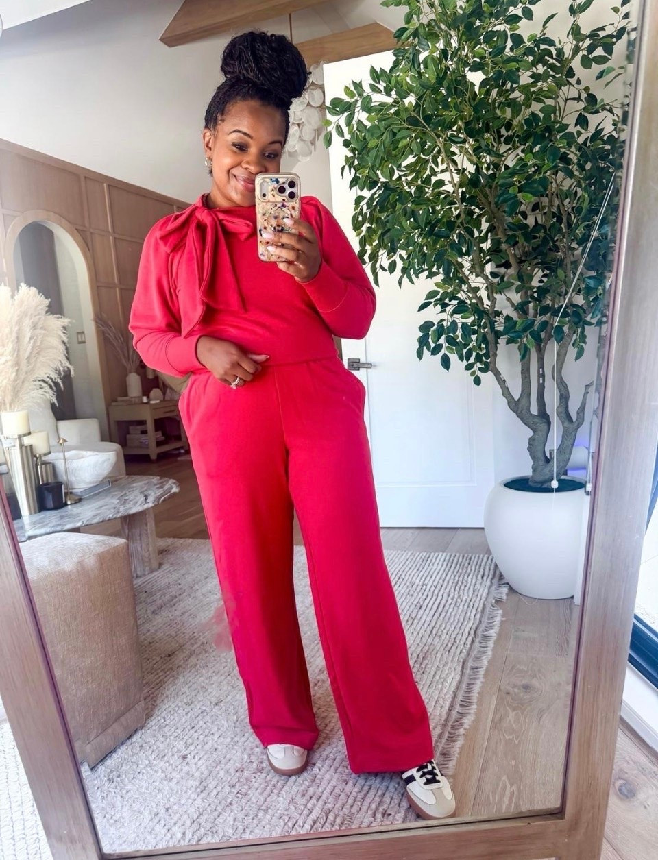 This red bow set y’all love is back in stock!!

#LTKootd #LTKMidsize #LTKActive