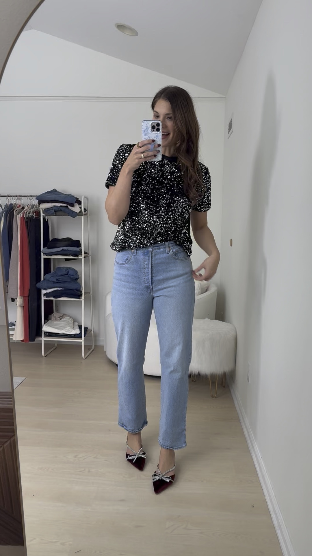 This sequin shirt is a 10/10! It is a velvet top with sequins so it isn’t as scratchy. It would be so cute for a Christmas party or New Year’s Eve!

Sequin top, Holiday party, New Year’s Eve, bow heel, bow kitten heels, long length jeans, short sleeve t-shirt, Stang and Co

#LTKSeasonal #LTKHoliday #LTKTall