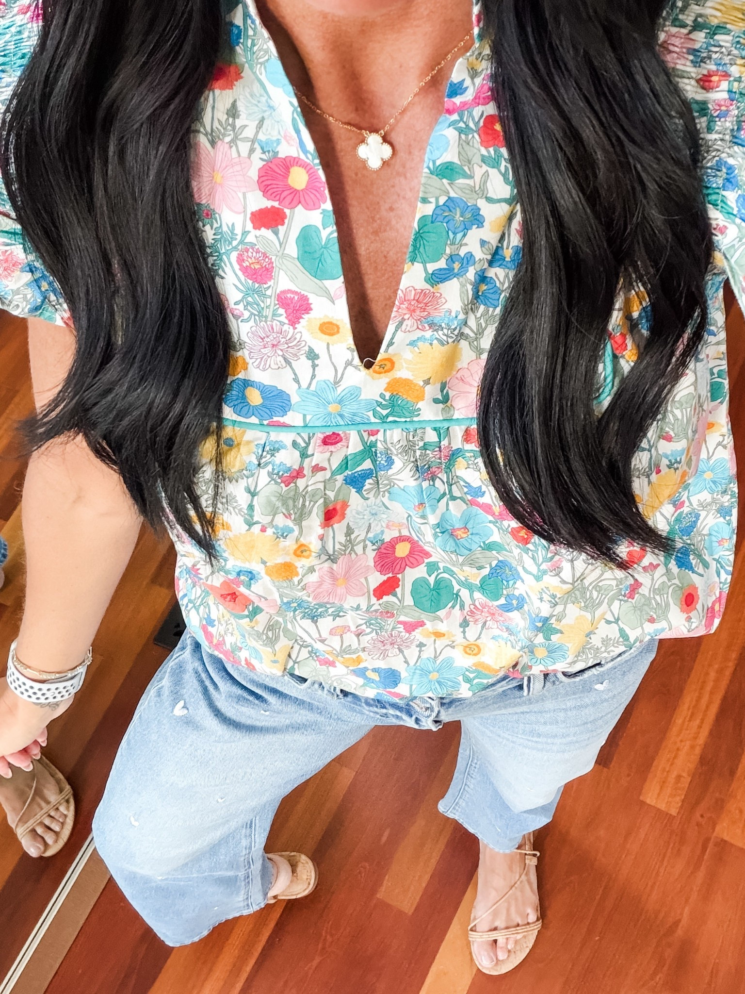 Such a pretty floral top!
In a small 24 denim 
@shopavara 

#LTKOver40 #LTKootd #LTKSeasonal