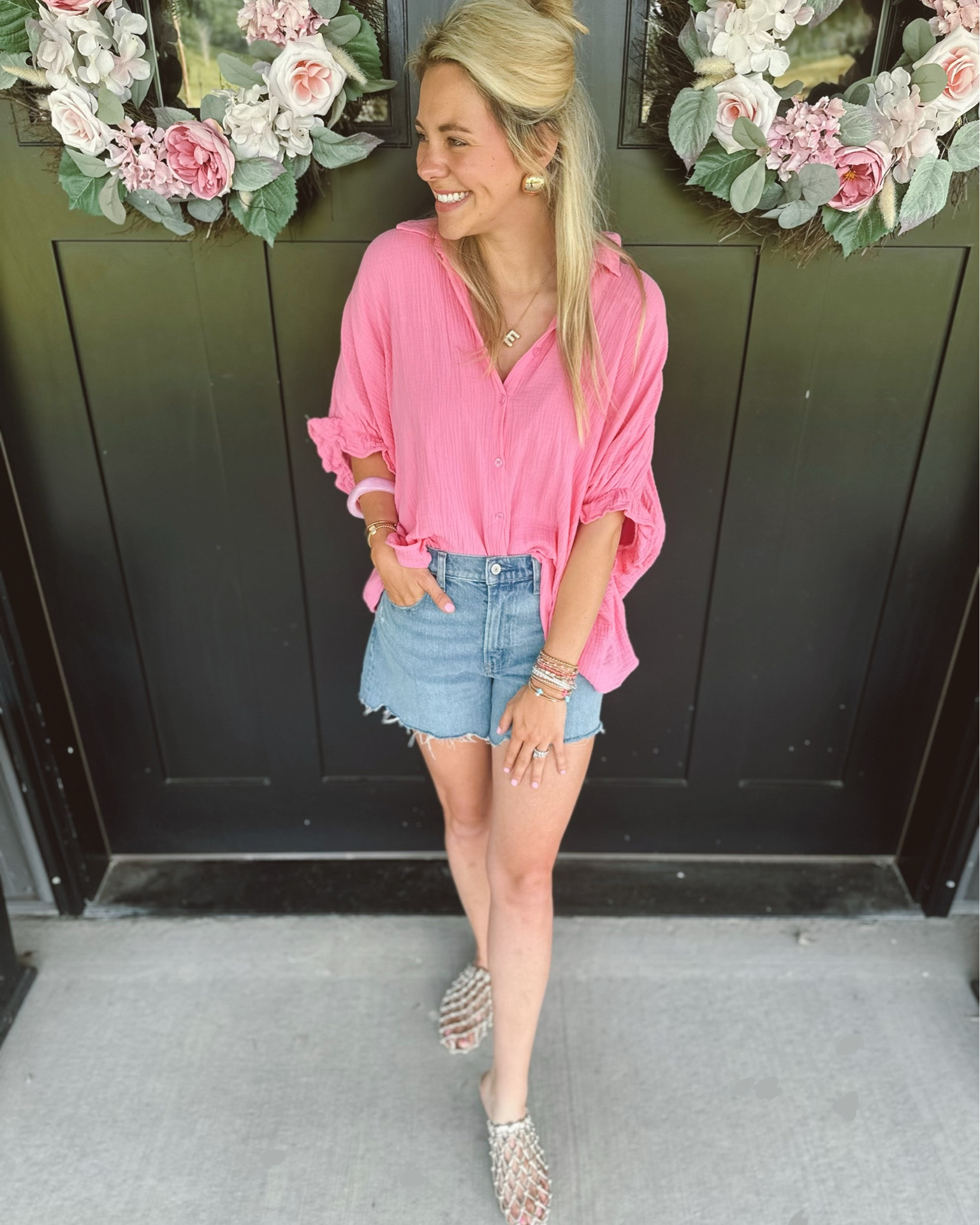 These A&F dad shorts have been my goooo to! 💖😍

#LTKootd #LTKmomlife #LTKxAbercrombie