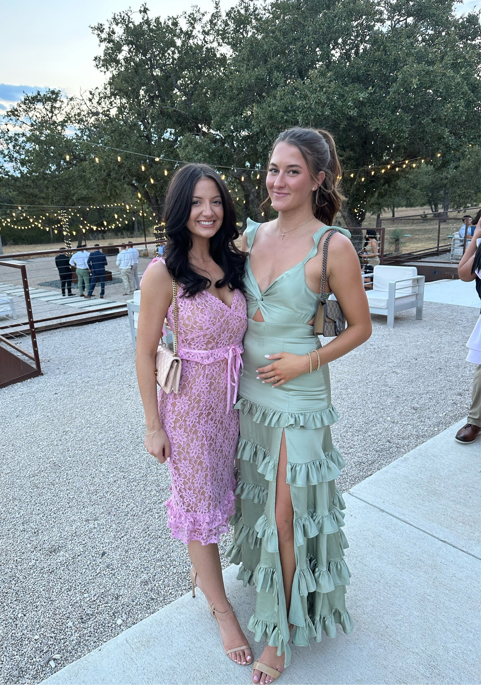 This dressing was amazing for a wedding this weekend! the quality was phenomenal and got so many compliments:’) 

#LTKFind #LTKstyletip #LTKwedding