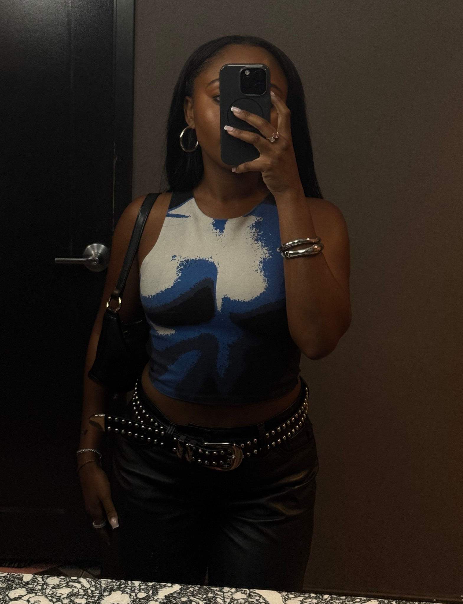Top: Maniere de Voir body print racer top 

#LTKPetite #LTKootd