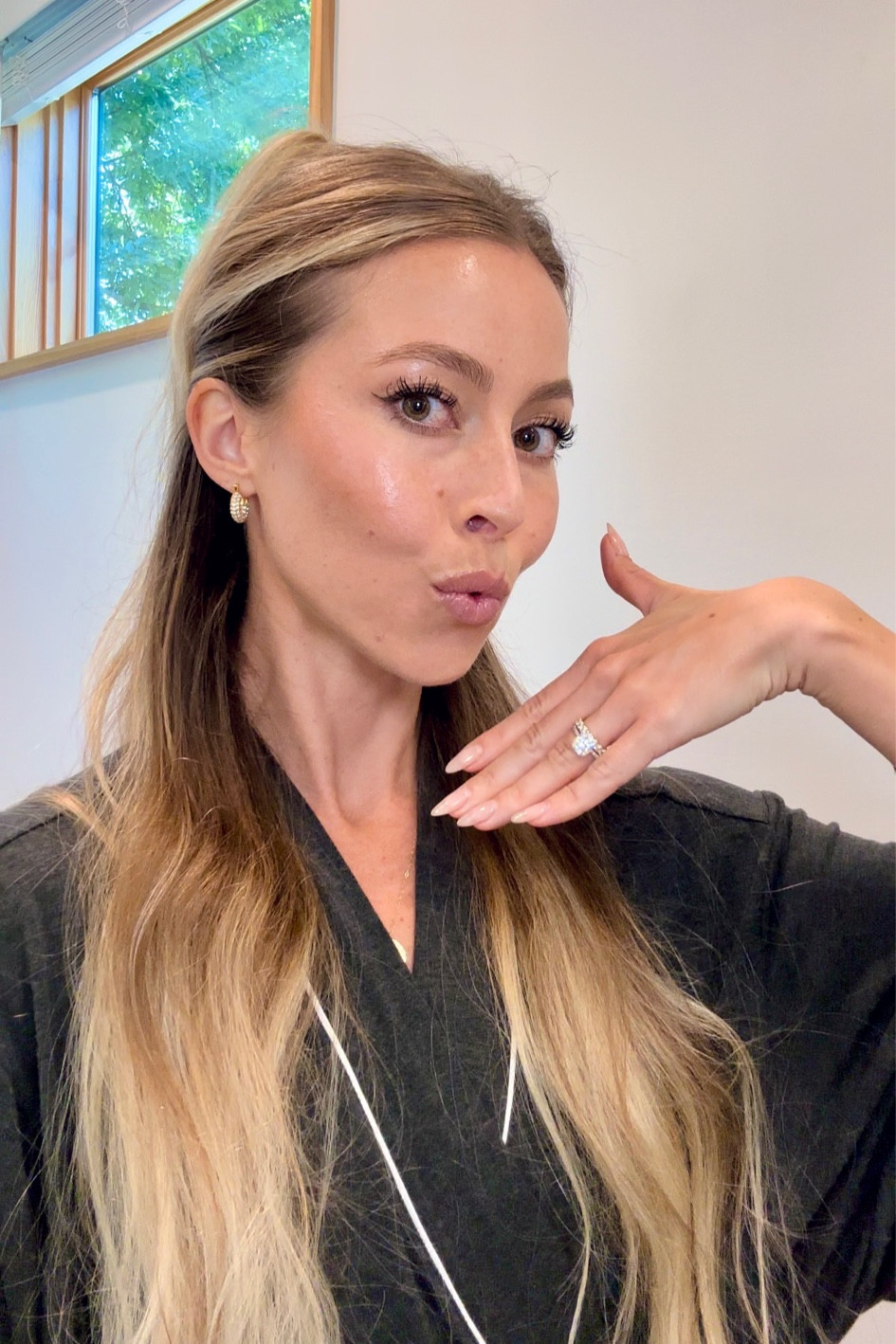 Full face of *cleaner* beauty faves 

#LTKbeauty