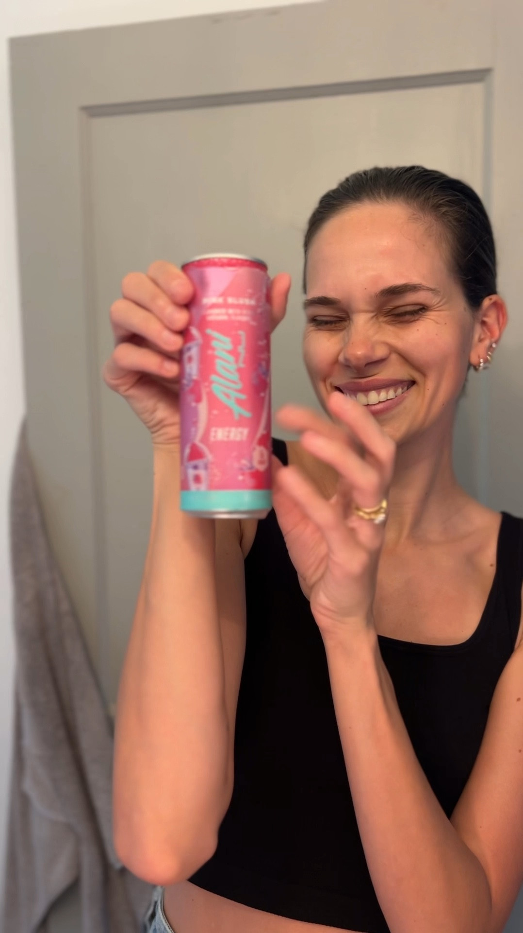 Self care morning 🧖🏼‍♀️🤌🏼

#LTKBeauty #LTKVideo