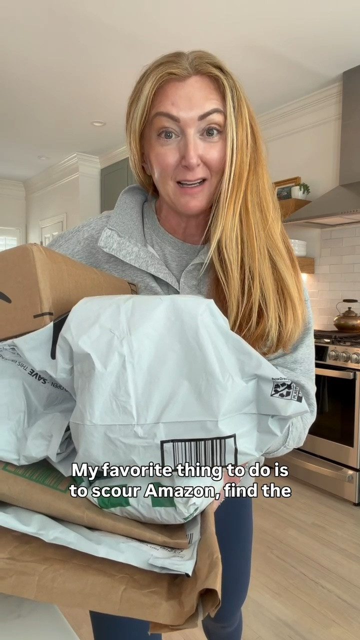 This one has a few really good everyday finds in it 👀

Some easy basics that are actually functional, a couple cute summer pieces, and one thing I immediately knew I needed in another size

Also tried a few things that looked better online than they did in person 😅

You know I’ll always tell you what’s worth it and what’s not

All links are commissionable

#amazonfinds #over40style #midlifefashion #summerstyle #everydaystyle

https://urlgeni.us/amzn/vsoMrf

#LTKdayinmylife #LTKOver40 #LTKootd