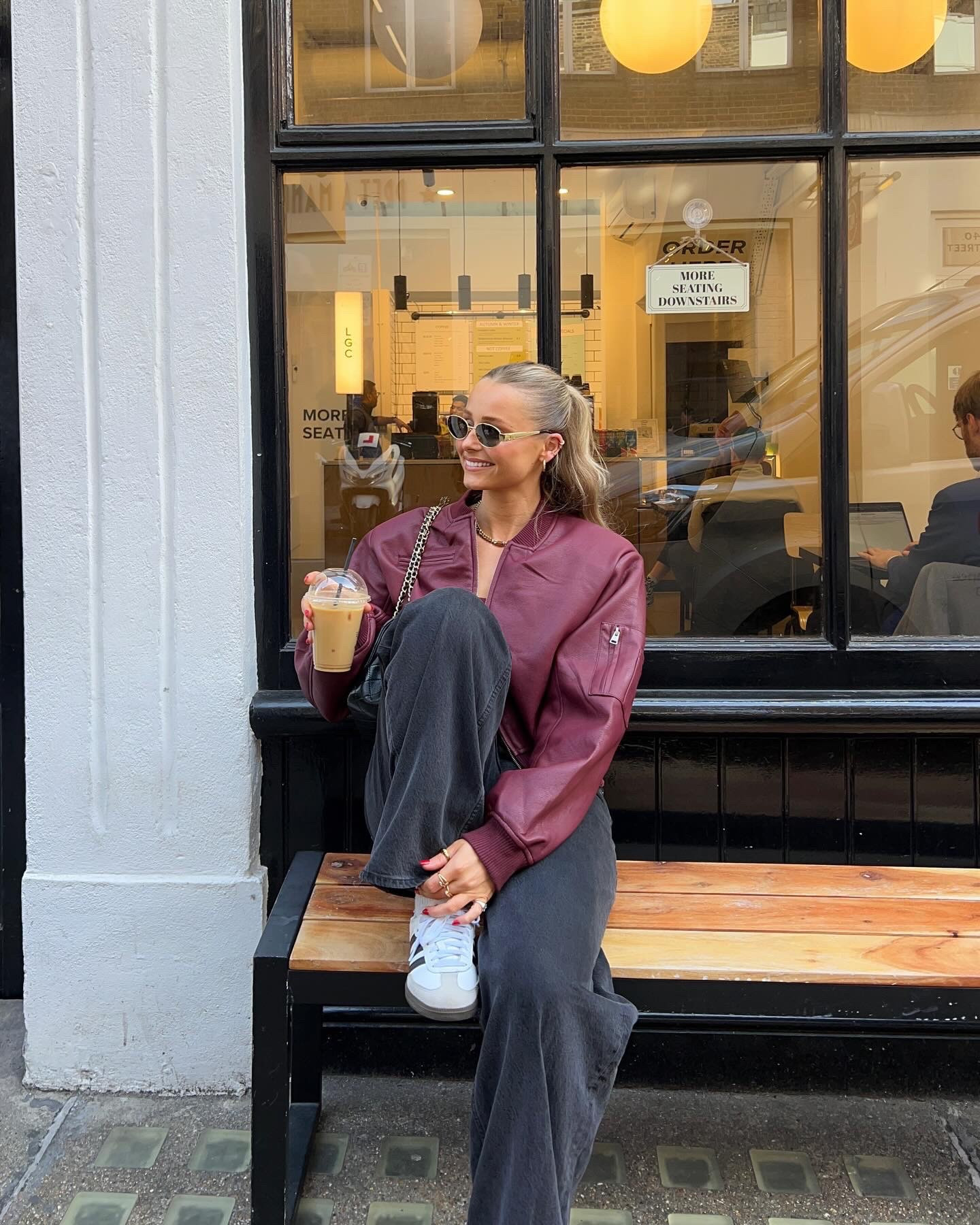 burgandy is a yes for me & this jacket is perfect for spring x 

#LTKspring #LTKstyletip #LTKeurope