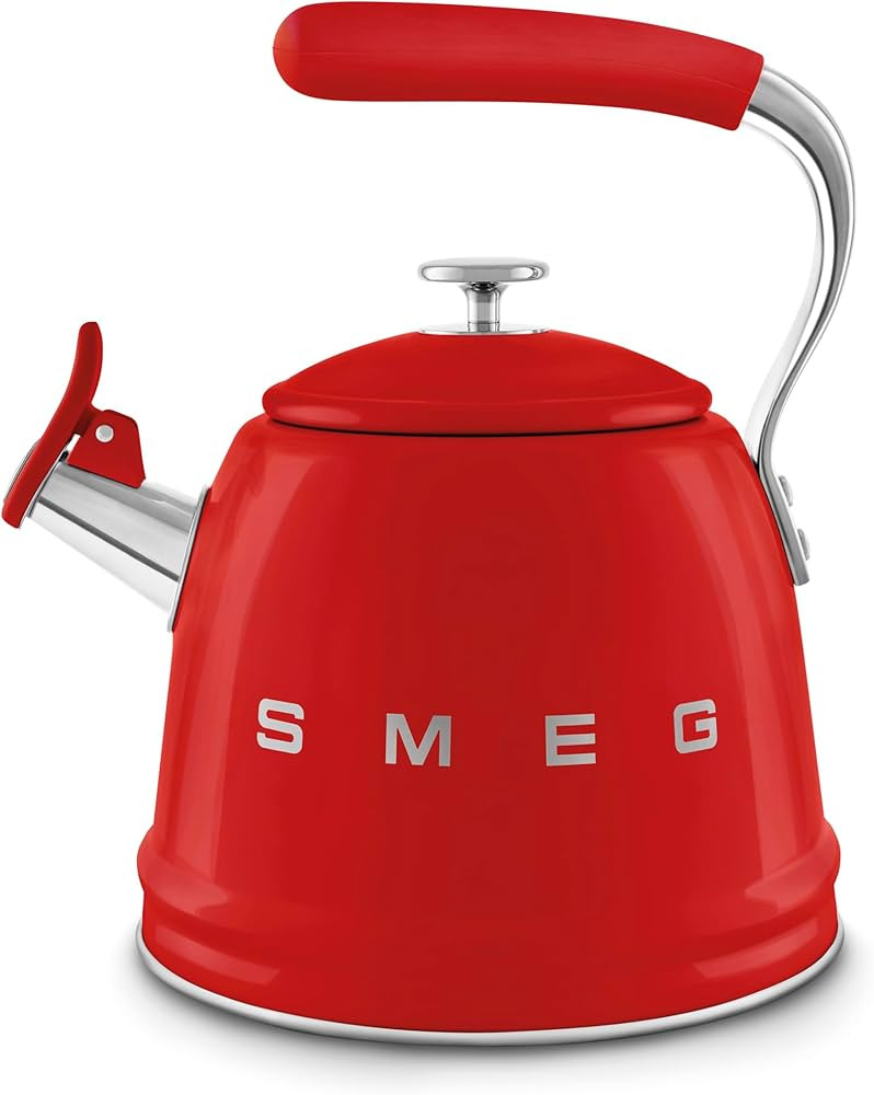SMEG Retro Stovetop Whistling Kettle – 2.4Q (Red) | Amazon (US)