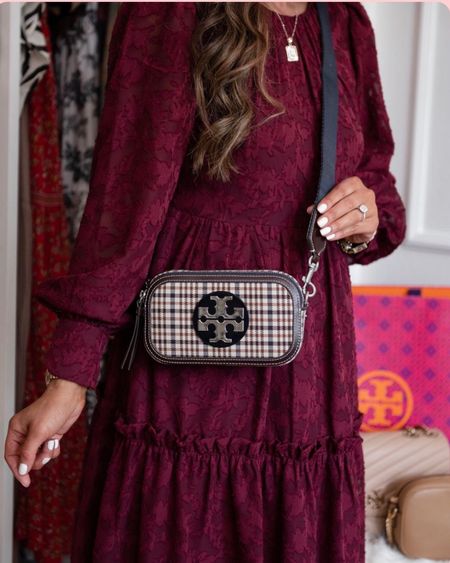 Up to 25% off Tory Burch items including this bag!! 

#LTKsalealert