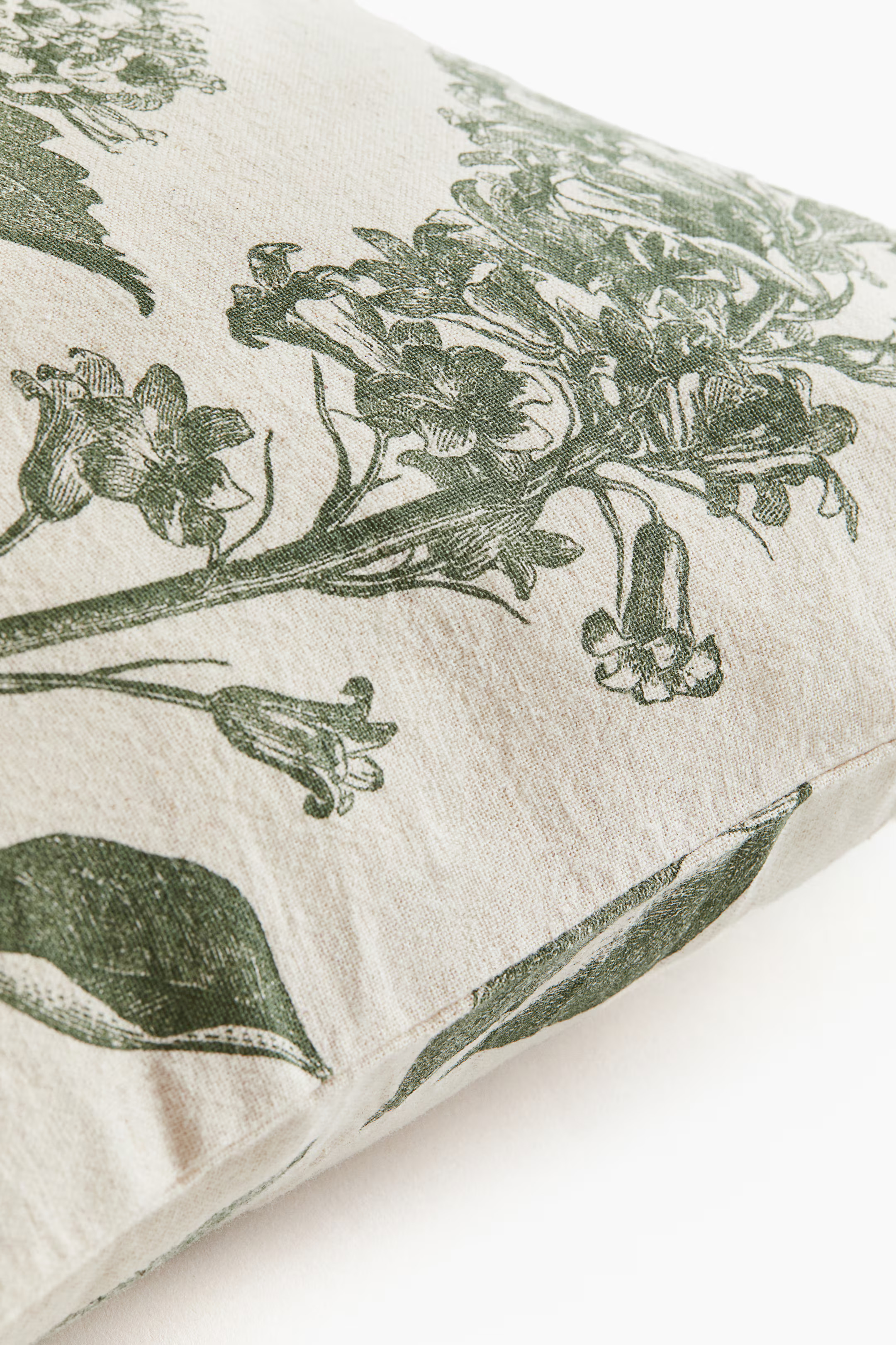 Patterned Cushion Cover | H&M (US + CA)